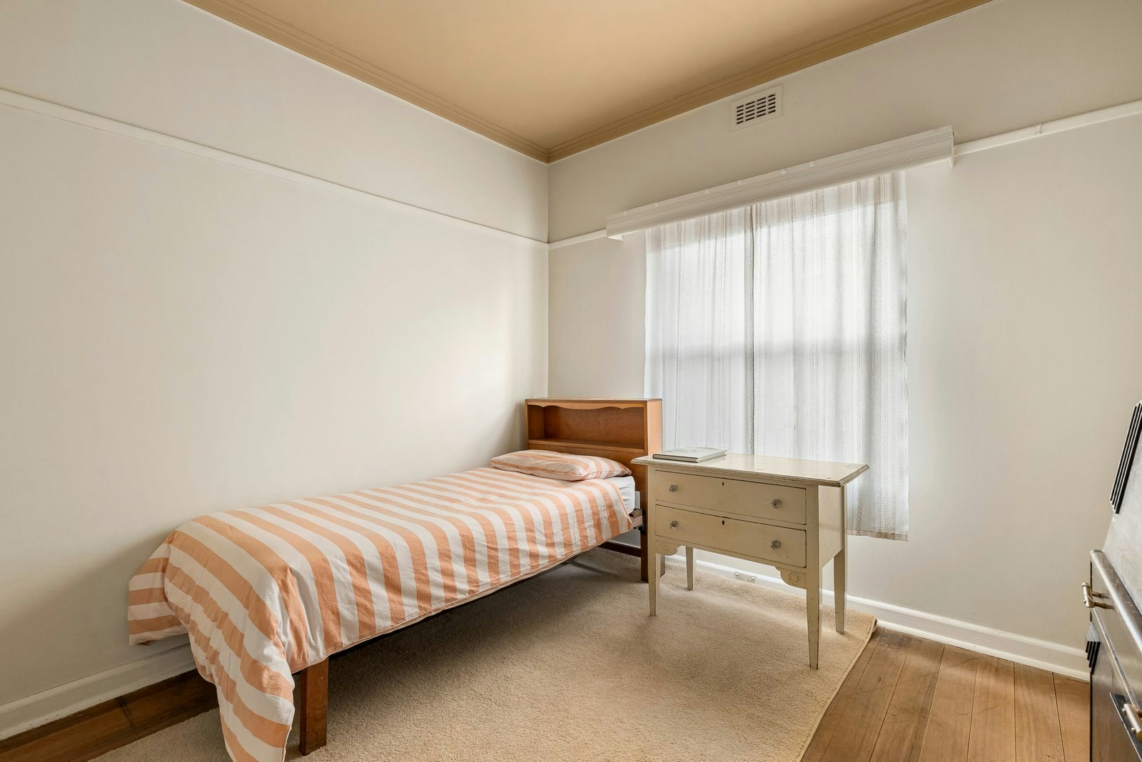 28 Chaleyer Street, Glen Iris, 3146