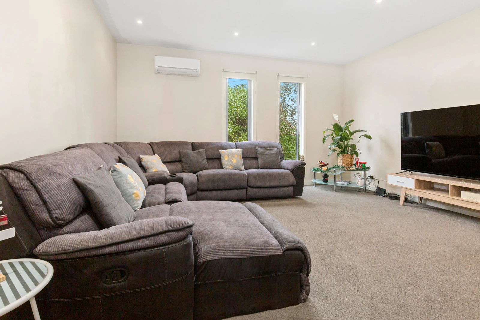 5/6 Grant Road, Somerville, 3912