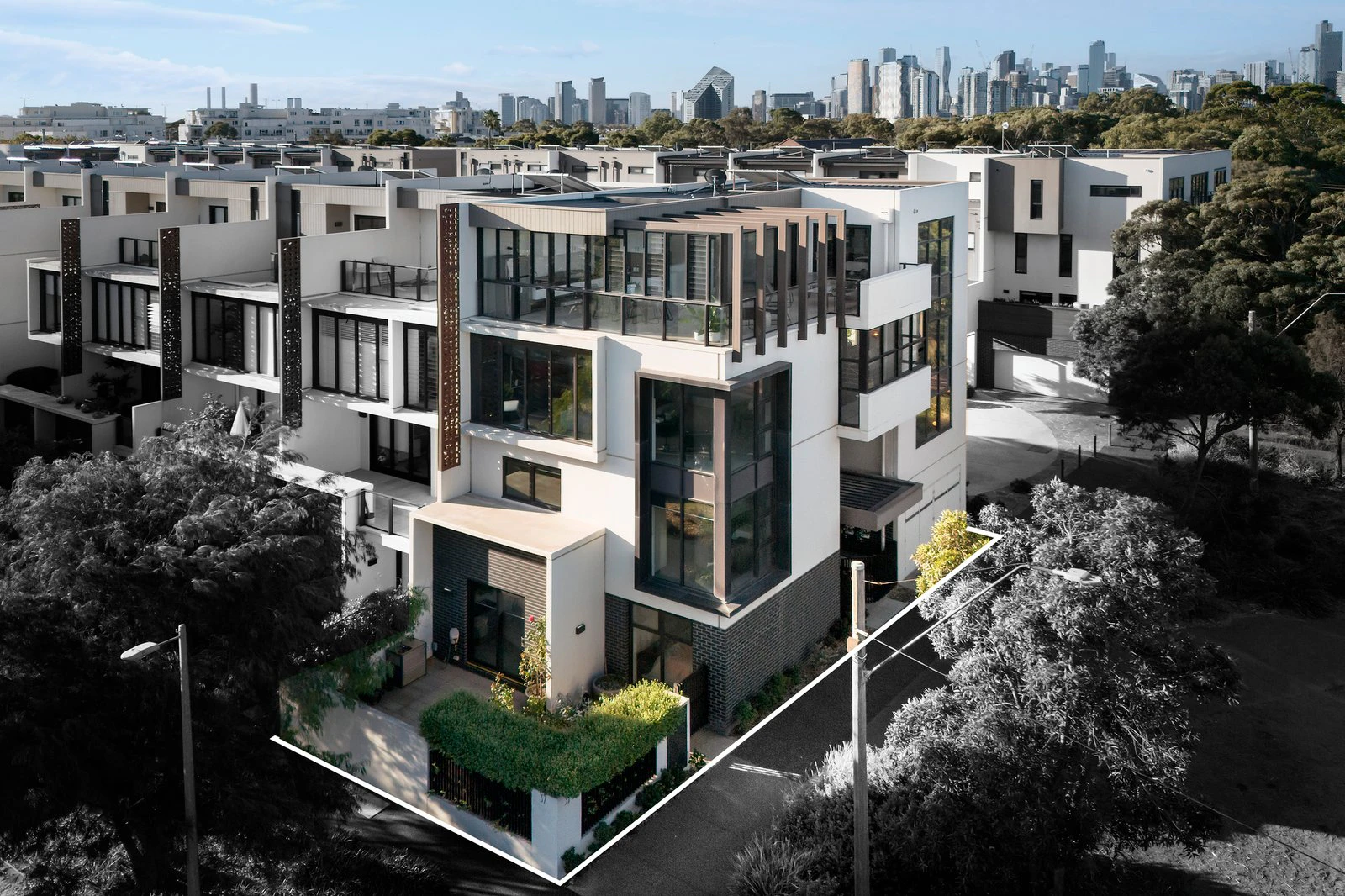 37 Danks Street, Albert Park, 3206