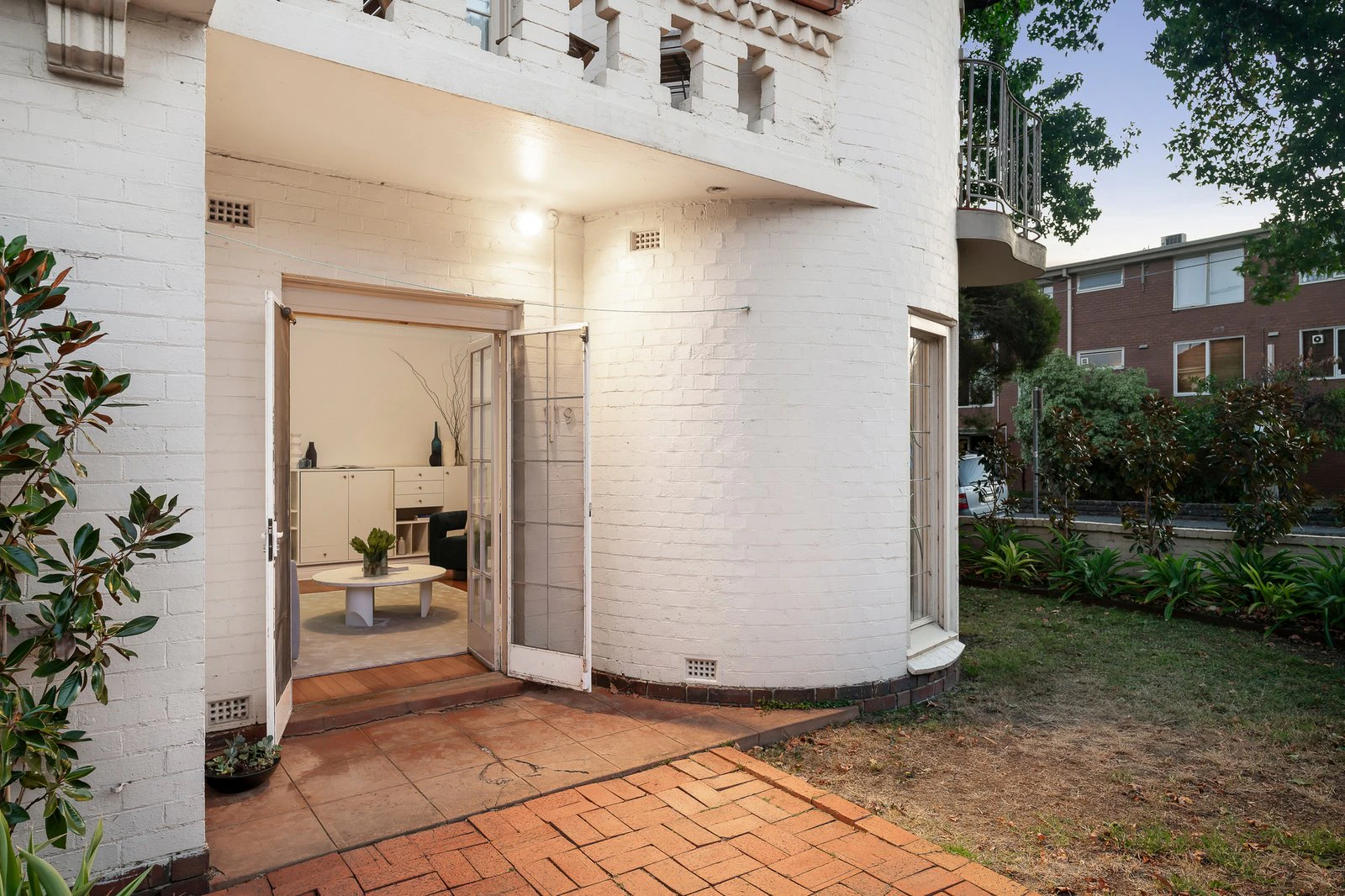 1/119 Alma Road, St Kilda East, 3183