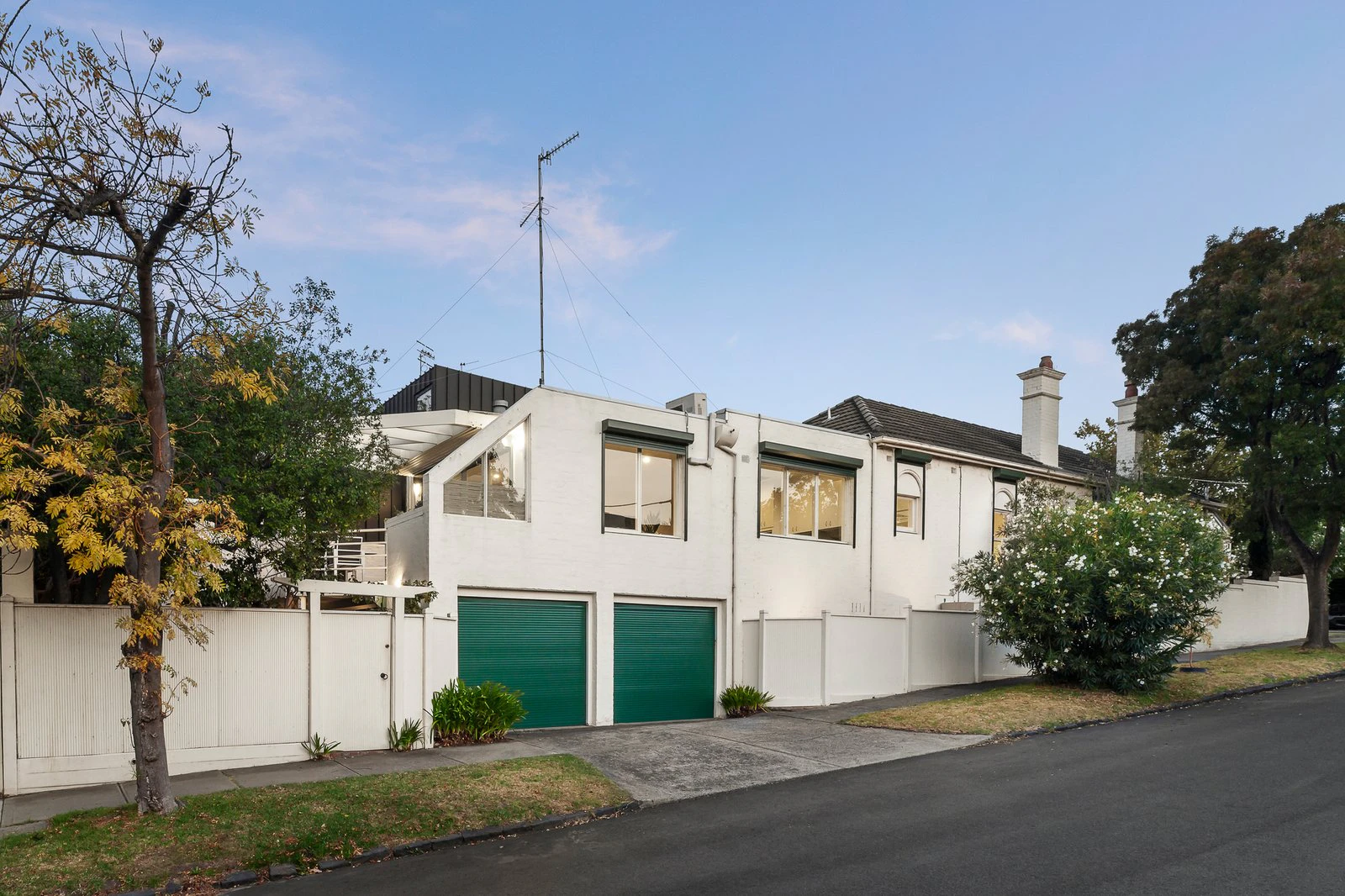 11 Bruce Street, Toorak, 3142