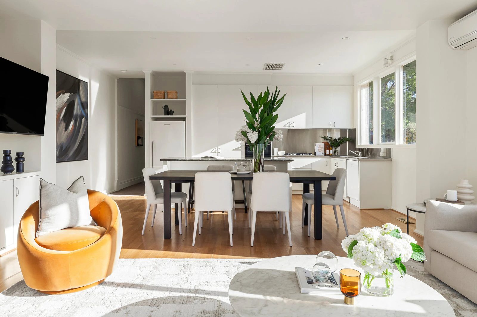 11 Bruce Street, Toorak, 3142