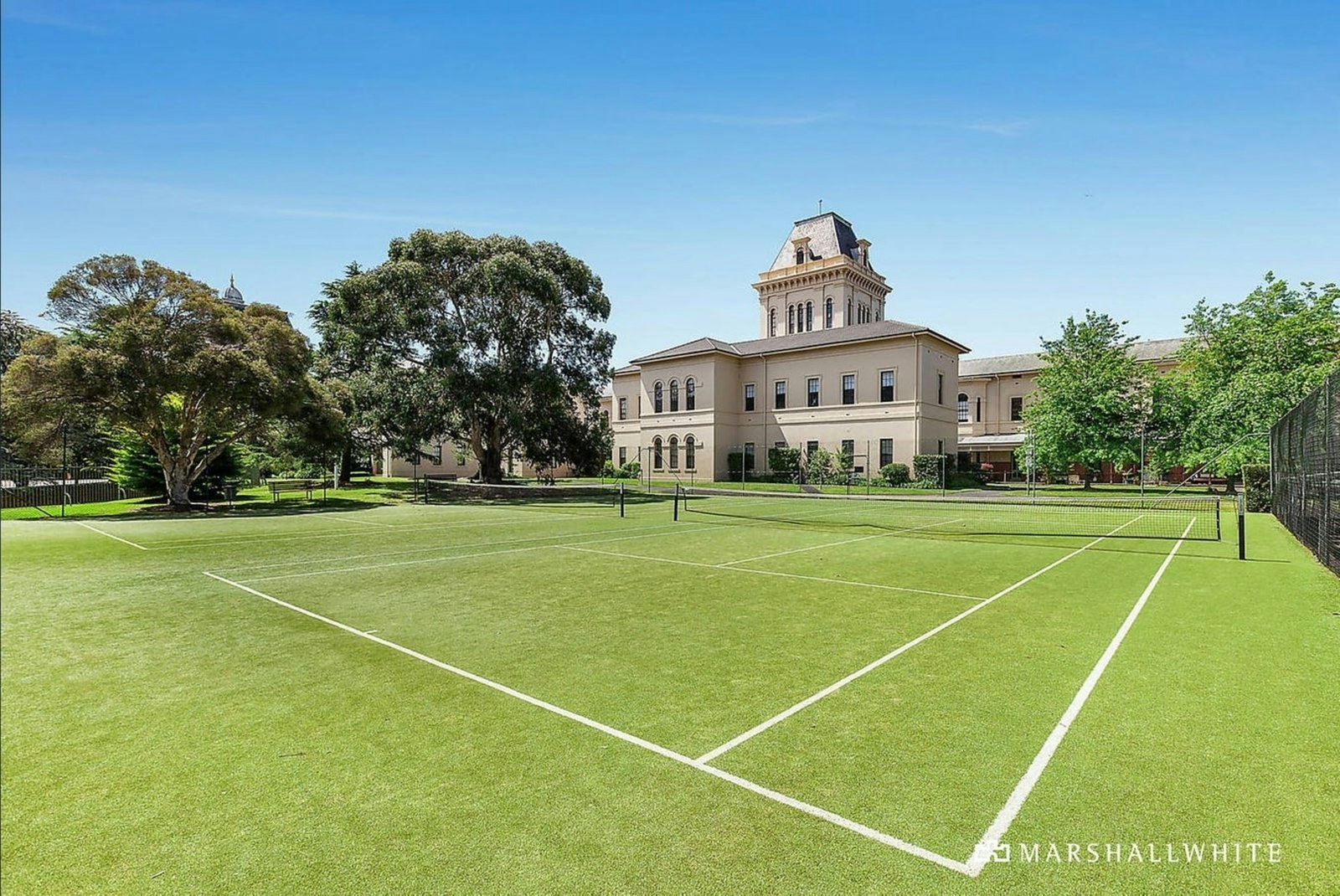 105 Wiltshire Drive, Kew, 3101