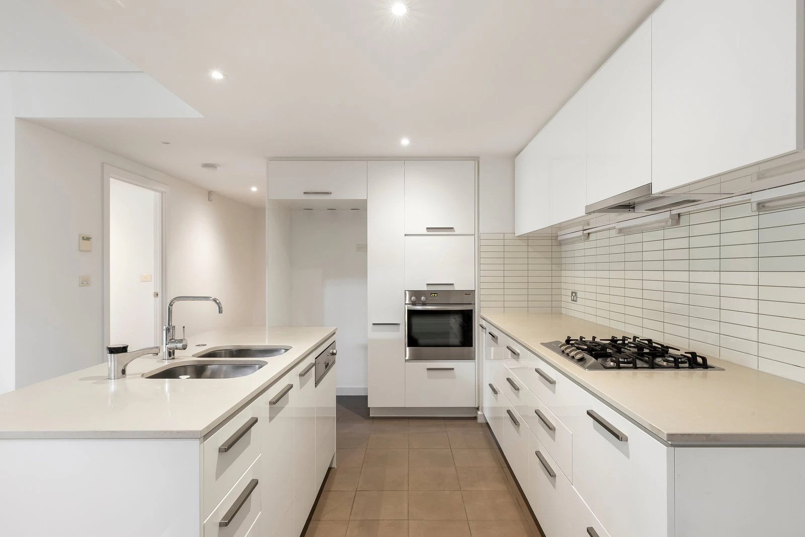 3/188 Canterbury Road, Canterbury, 3126