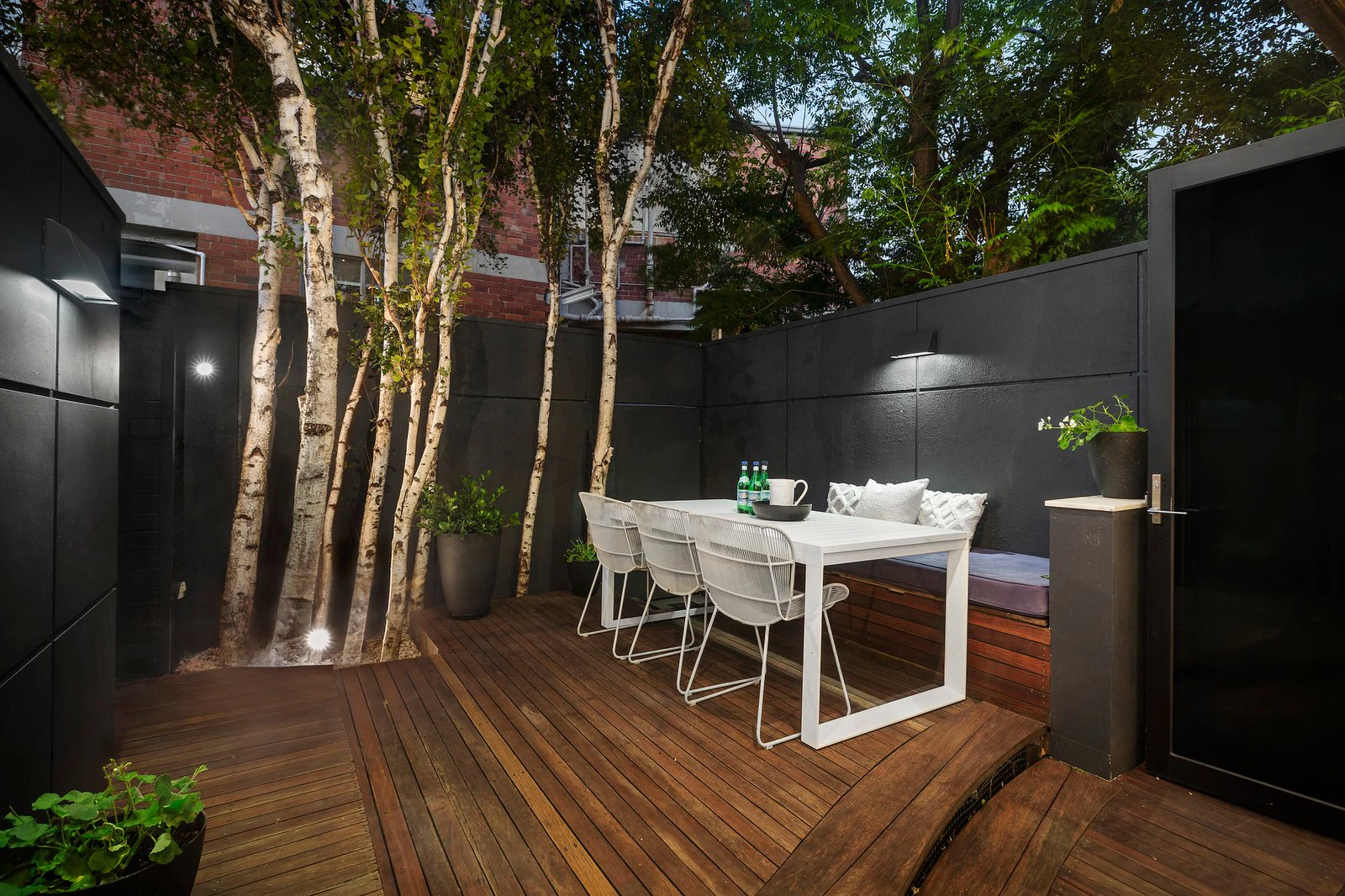 20 Kerferd Place, Albert Park, 3206