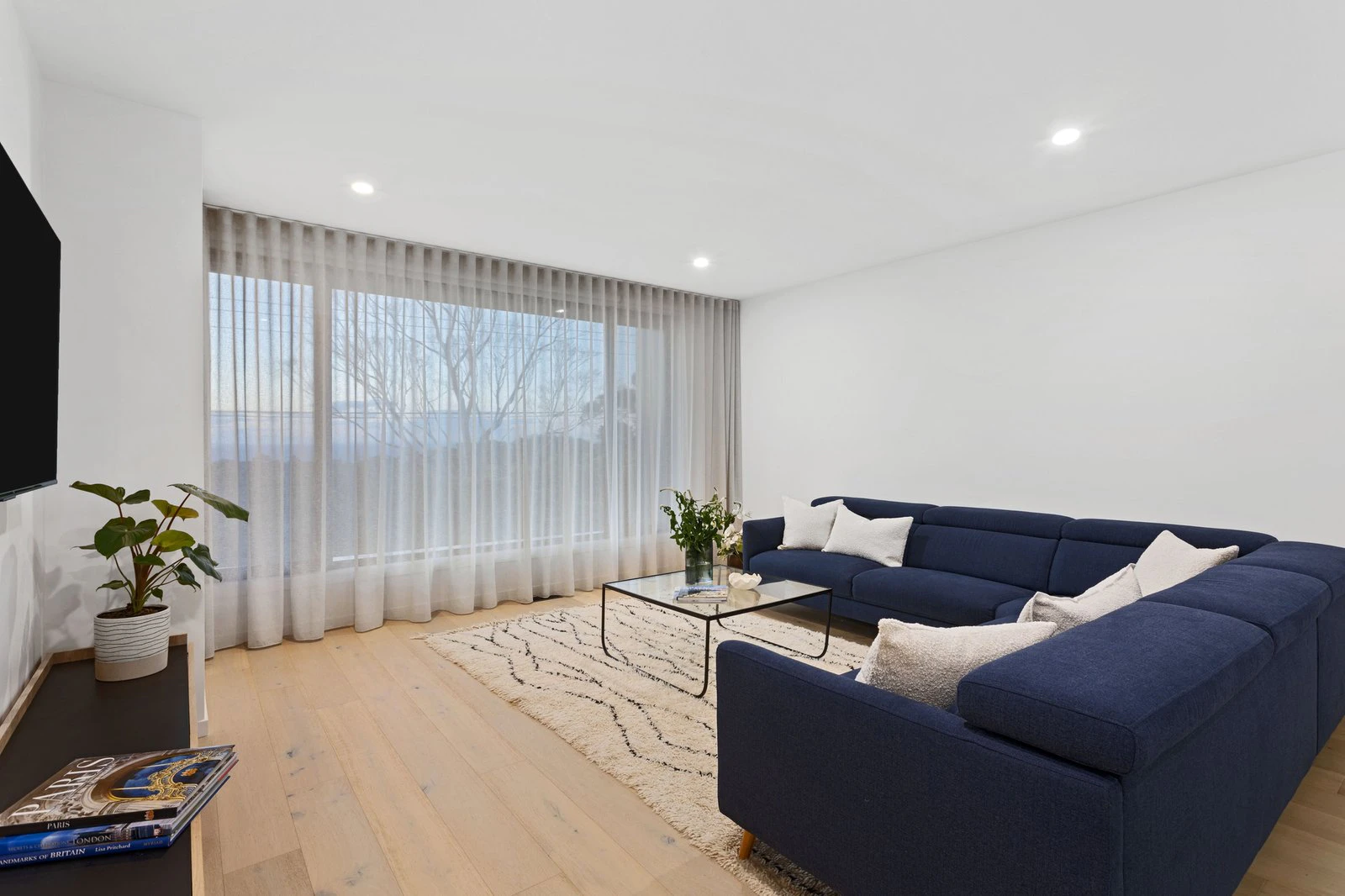 129 Wooralla Drive, Mount Eliza, 3930