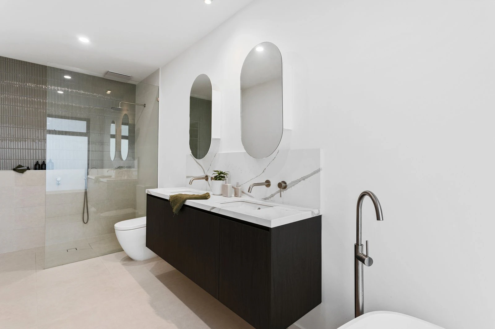 129 Wooralla Drive, Mount Eliza, 3930