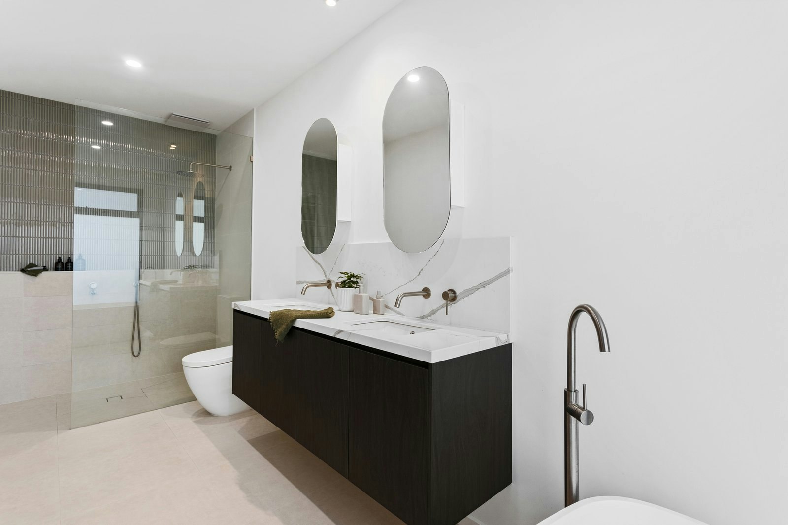 129 Wooralla Drive, Mount Eliza, 3930