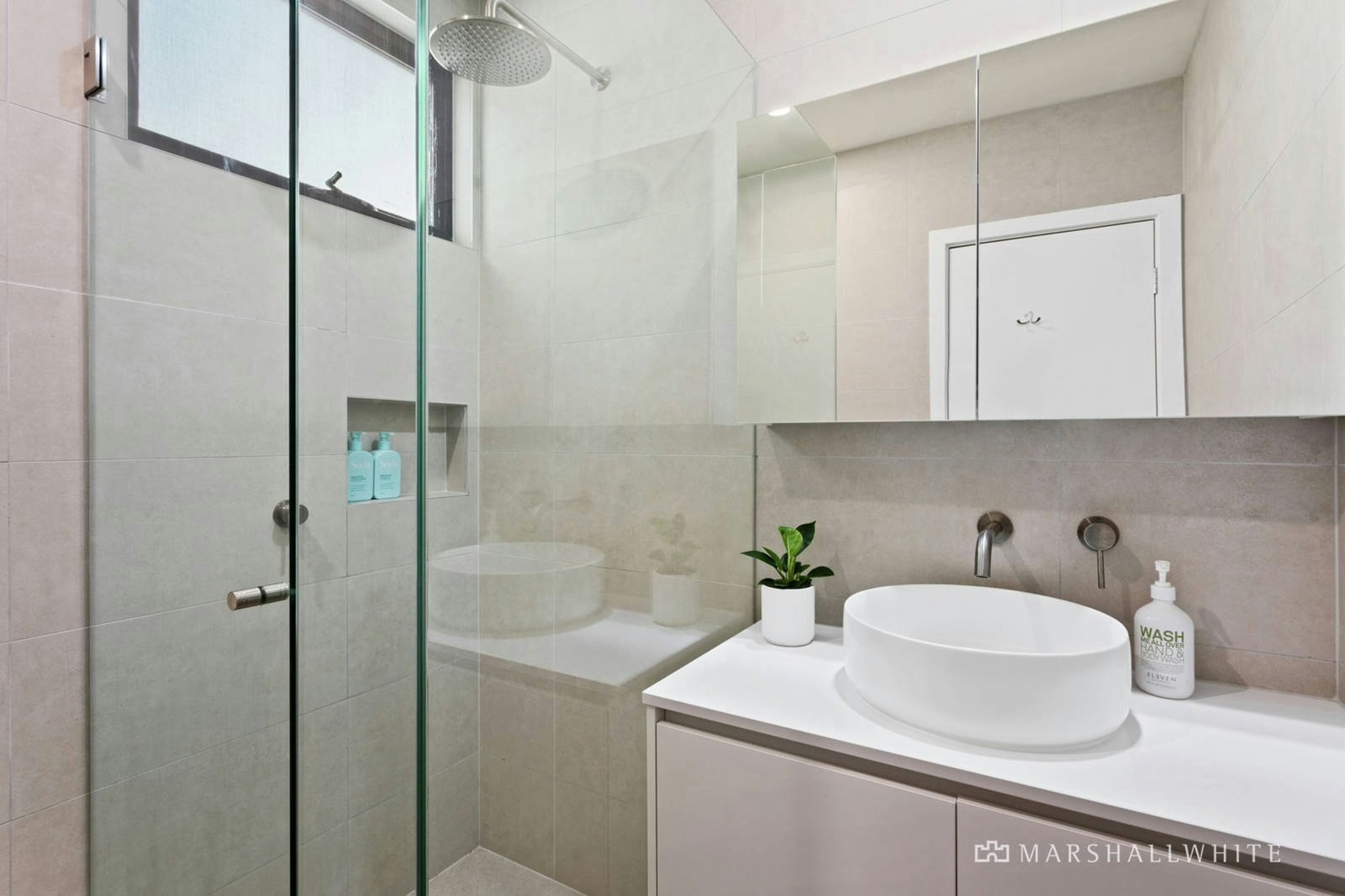 129 Wooralla Drive, Mount Eliza, 3930