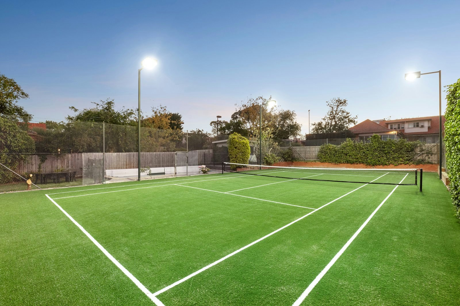 9 Fairview Grove, Glen Iris, 3146