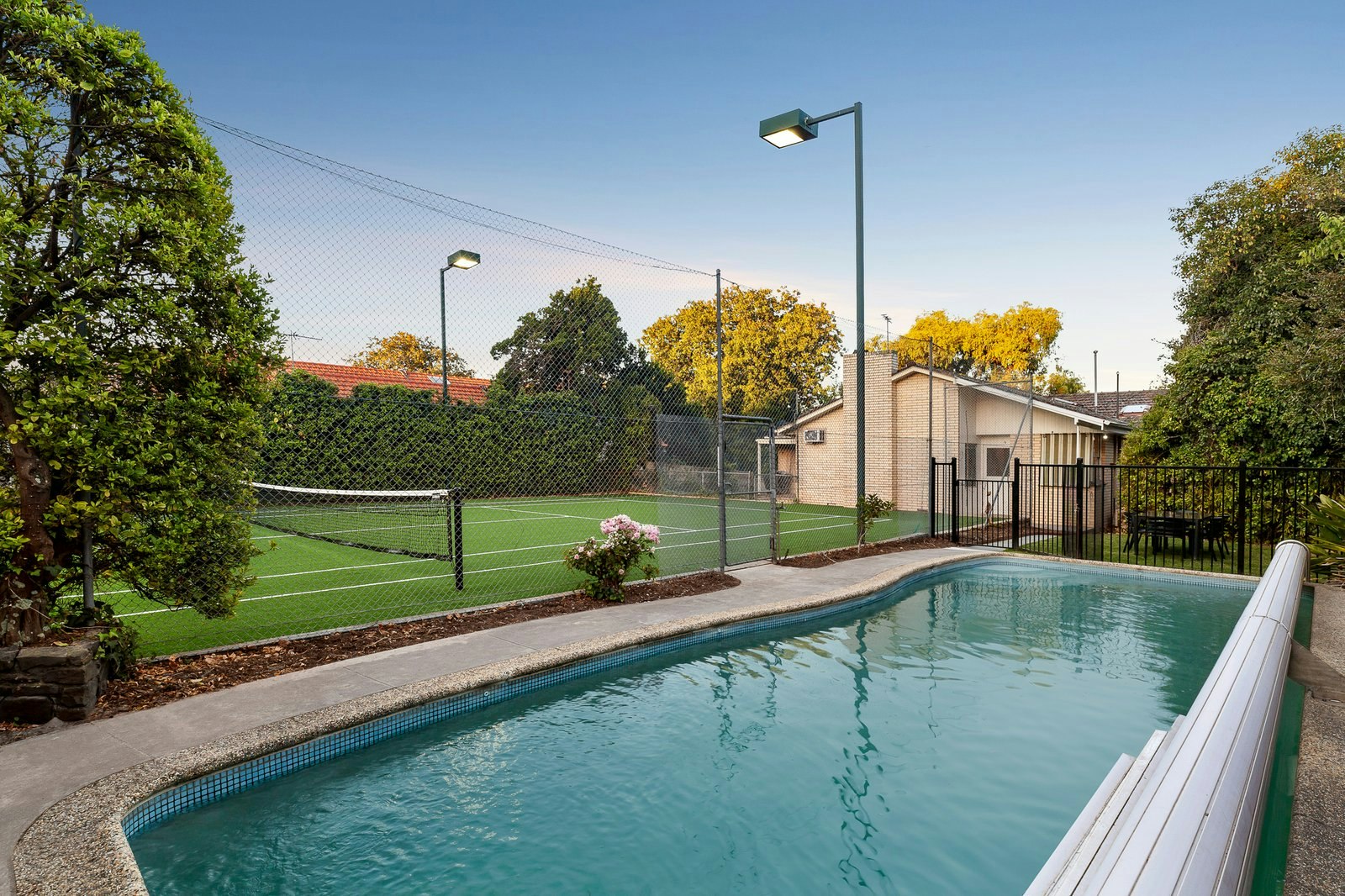 9 Fairview Grove, Glen Iris, 3146