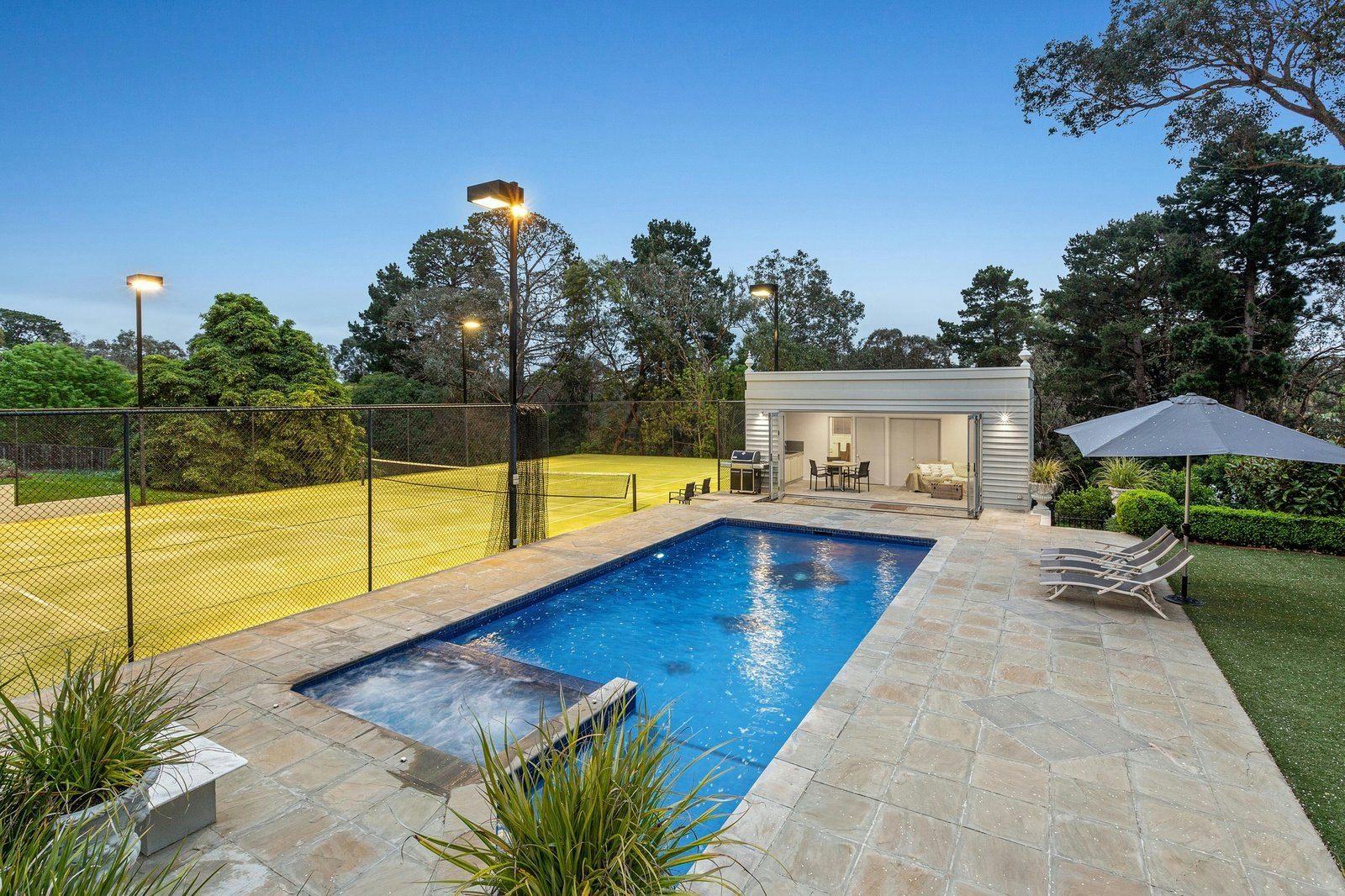 17-19 Arundel Road, Park Orchards, 3114