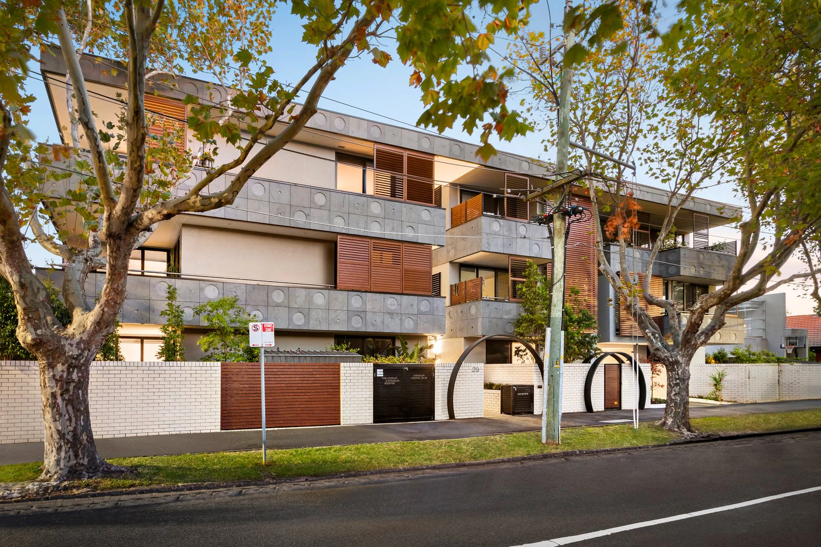 202/29 Foam Street, Elwood, 3184