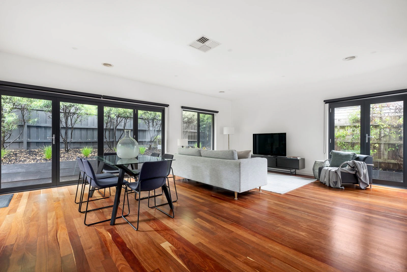 2/16 Yooralla Street, Ashwood, 3147