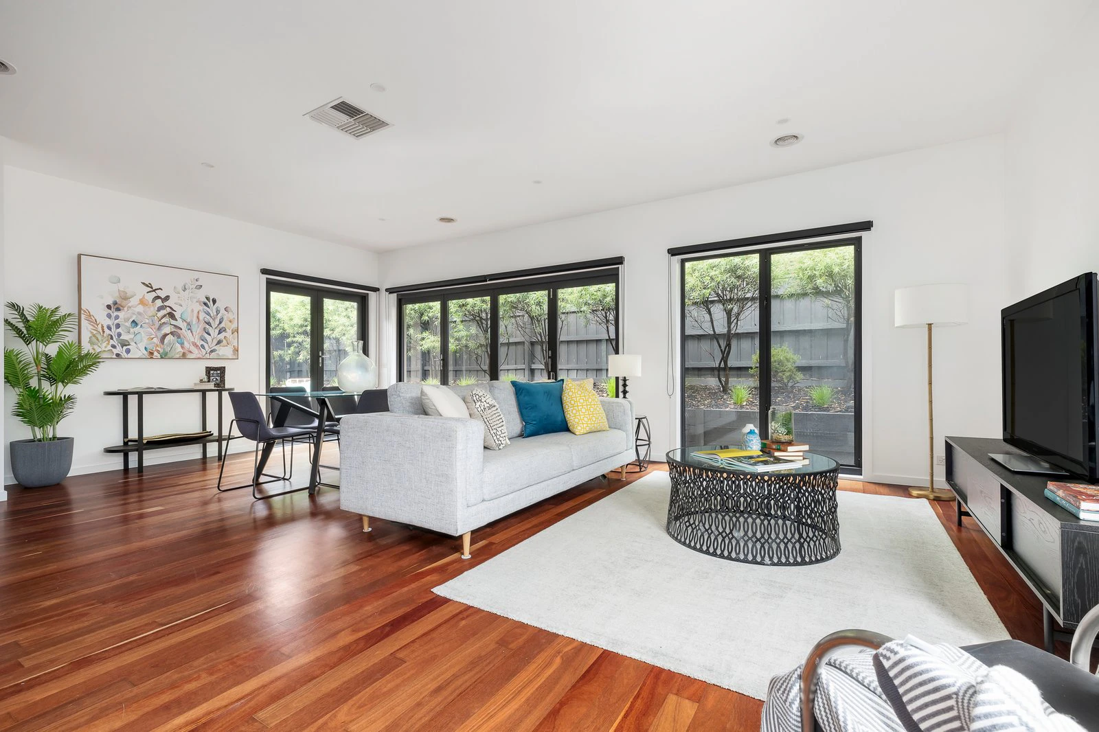 2/16 Yooralla Street, Ashwood, 3147