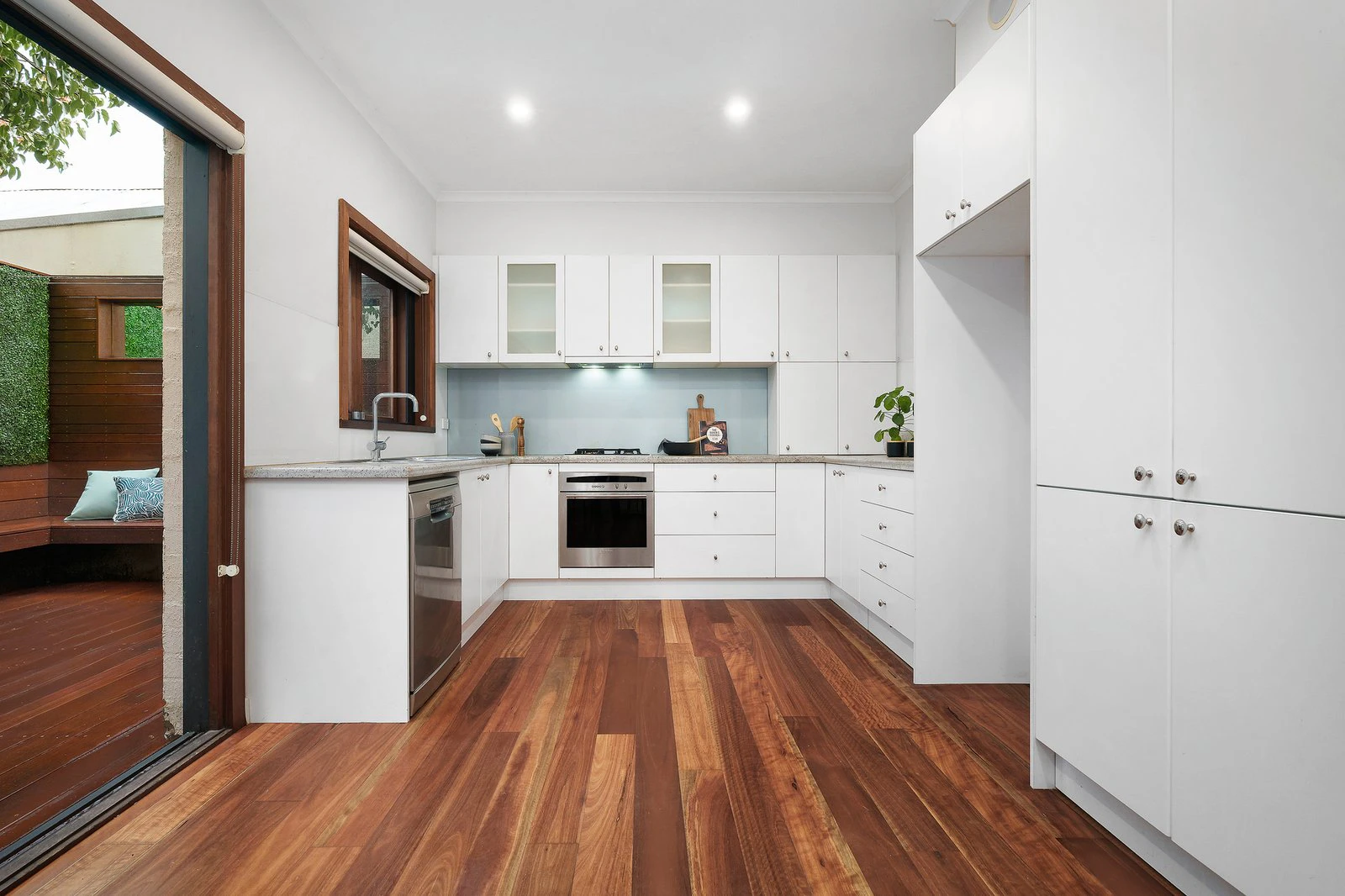 3/141 Albert Street, Port Melbourne, 3207