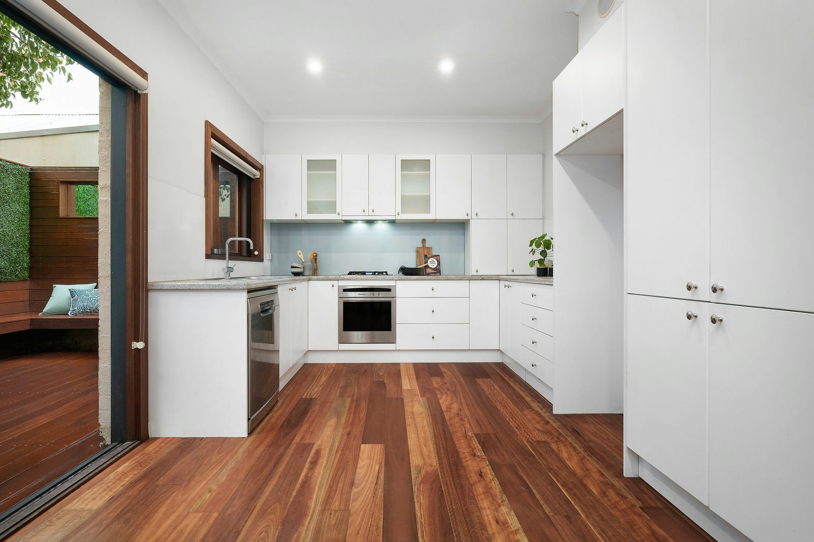 3/141 Albert Street, Port Melbourne, 3207