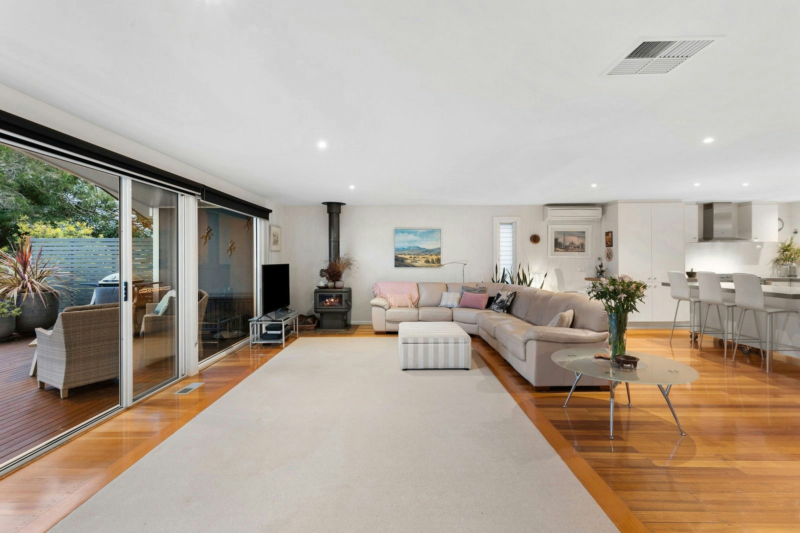 2 Henry Court, Mccrae, 3938