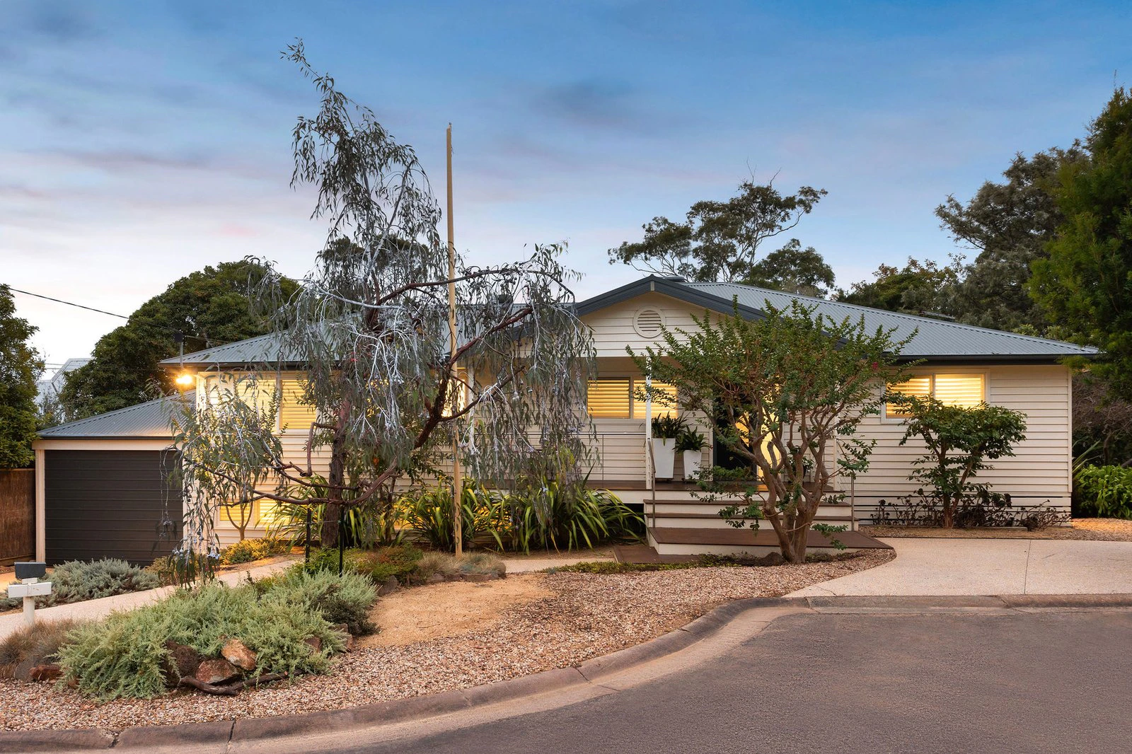 2 Henry Court, Mccrae, 3938