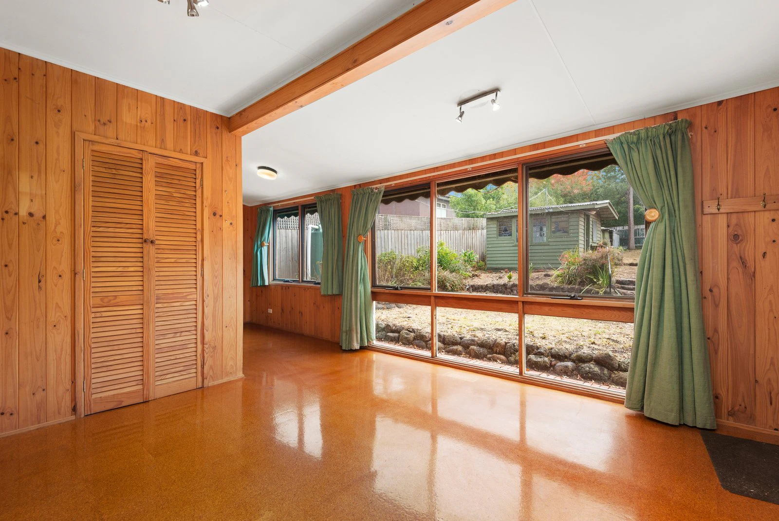 18 Relowe Crescent, Balwyn, 3103