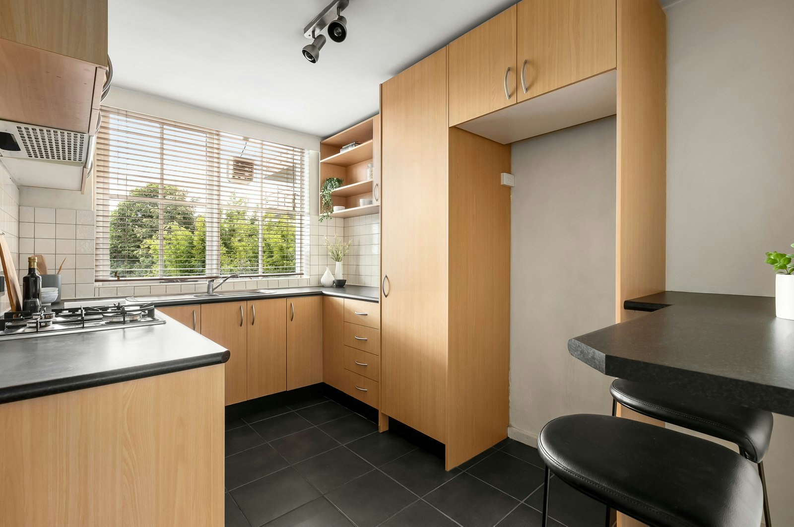 8/661 Malvern Road, Toorak, 3142