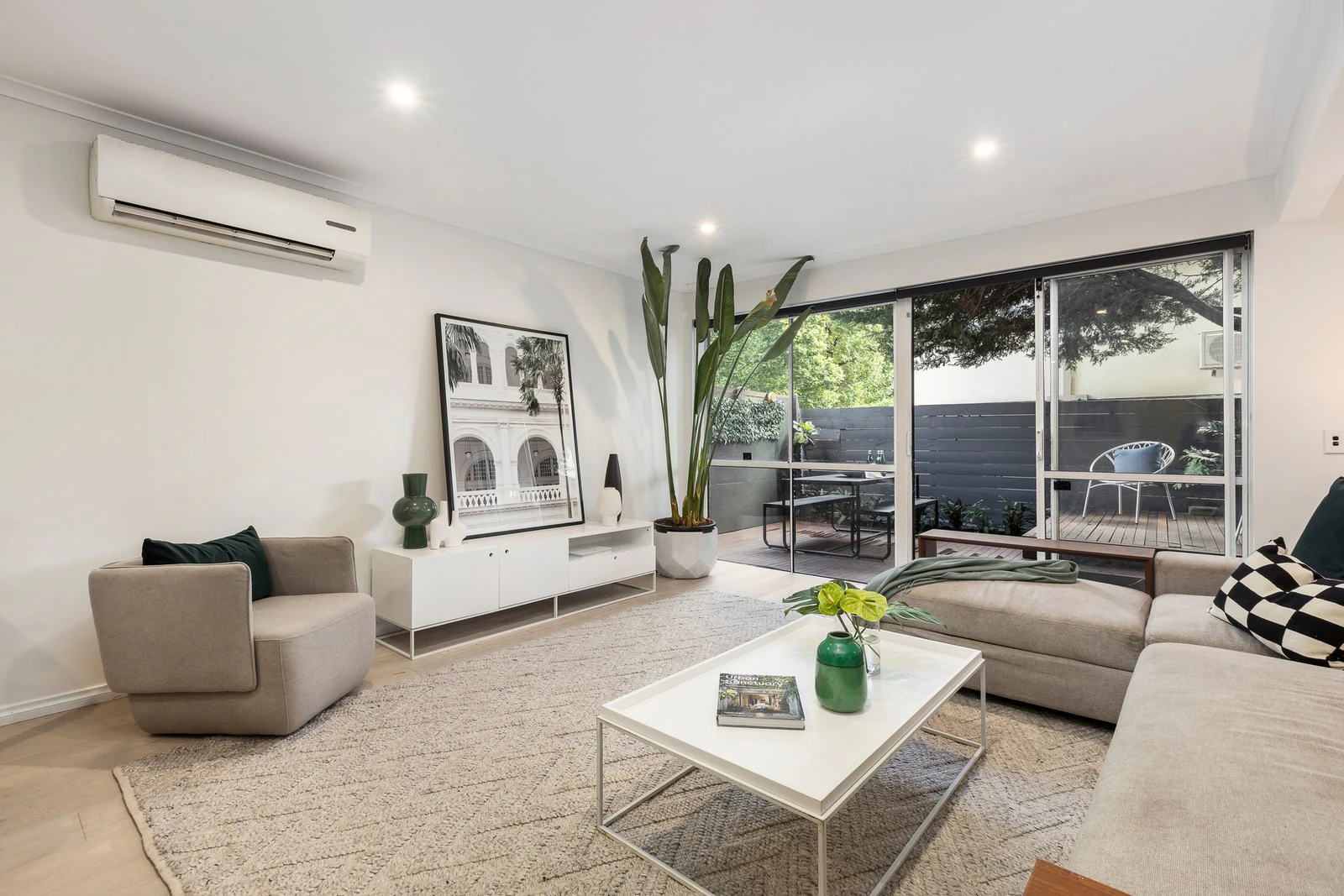 12/79-81 Earl Street, Kew, 3101