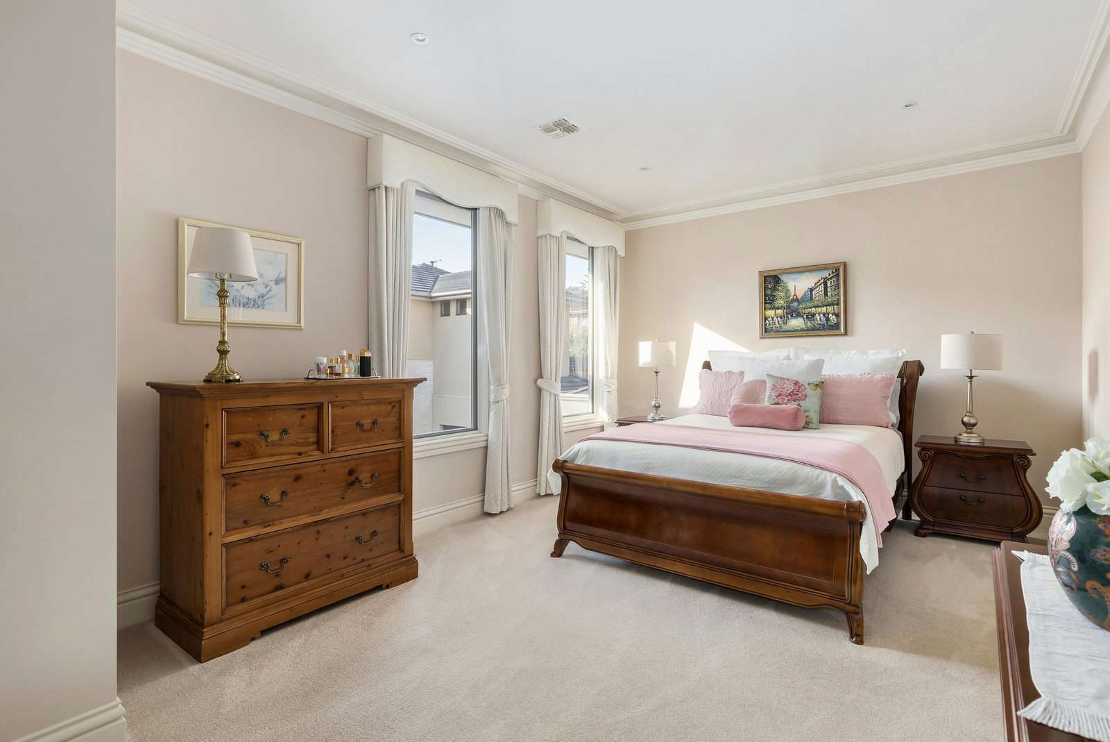 9 Mont Close, Doncaster East, 3109