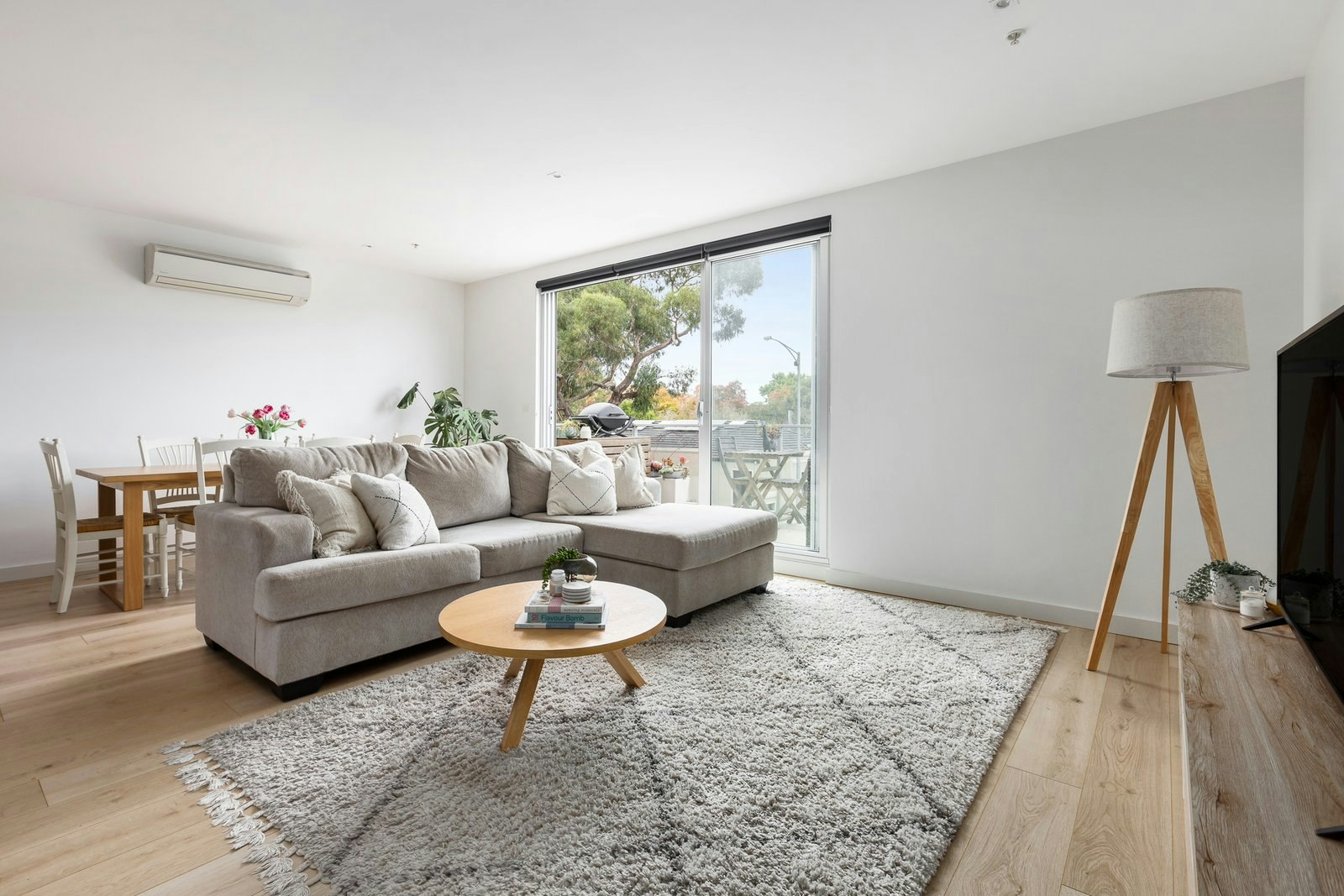 13/1062-1064 Burke Road, Balwyn North, 3104