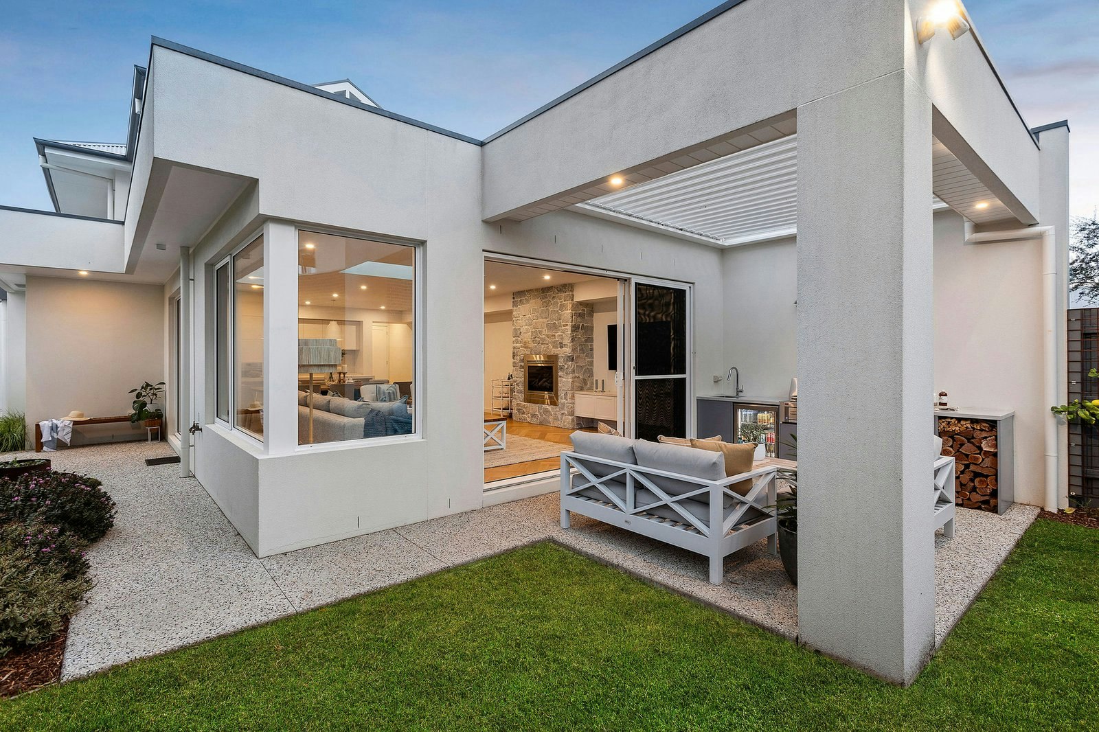 4 Kooyonga Grove, Mornington, 3931