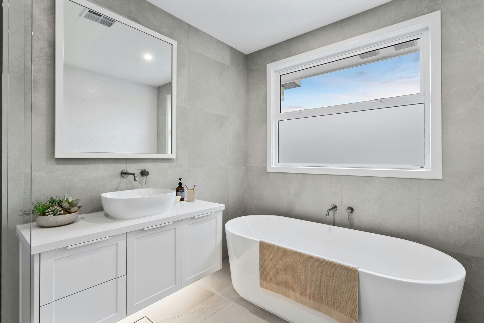 4 Kooyonga Grove, Mornington, 3931