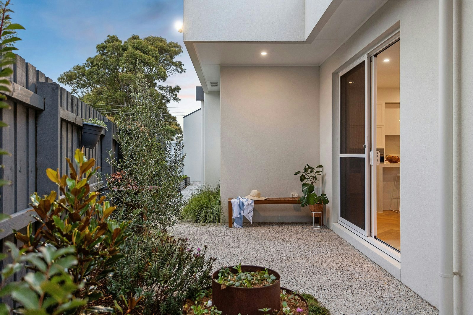 4 Kooyonga Grove, Mornington, 3931