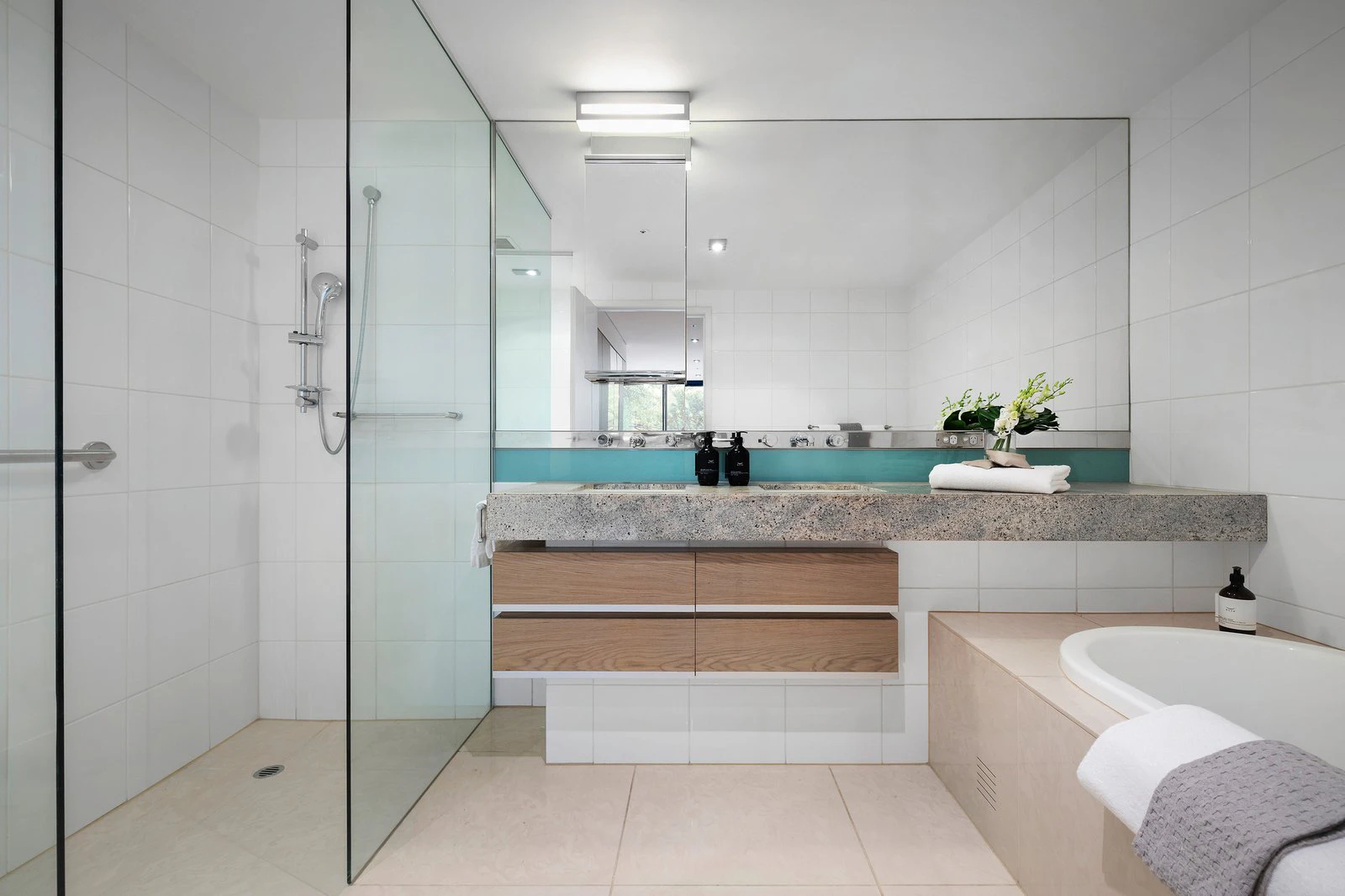 415/250 St Kilda Road, Southbank, 3006