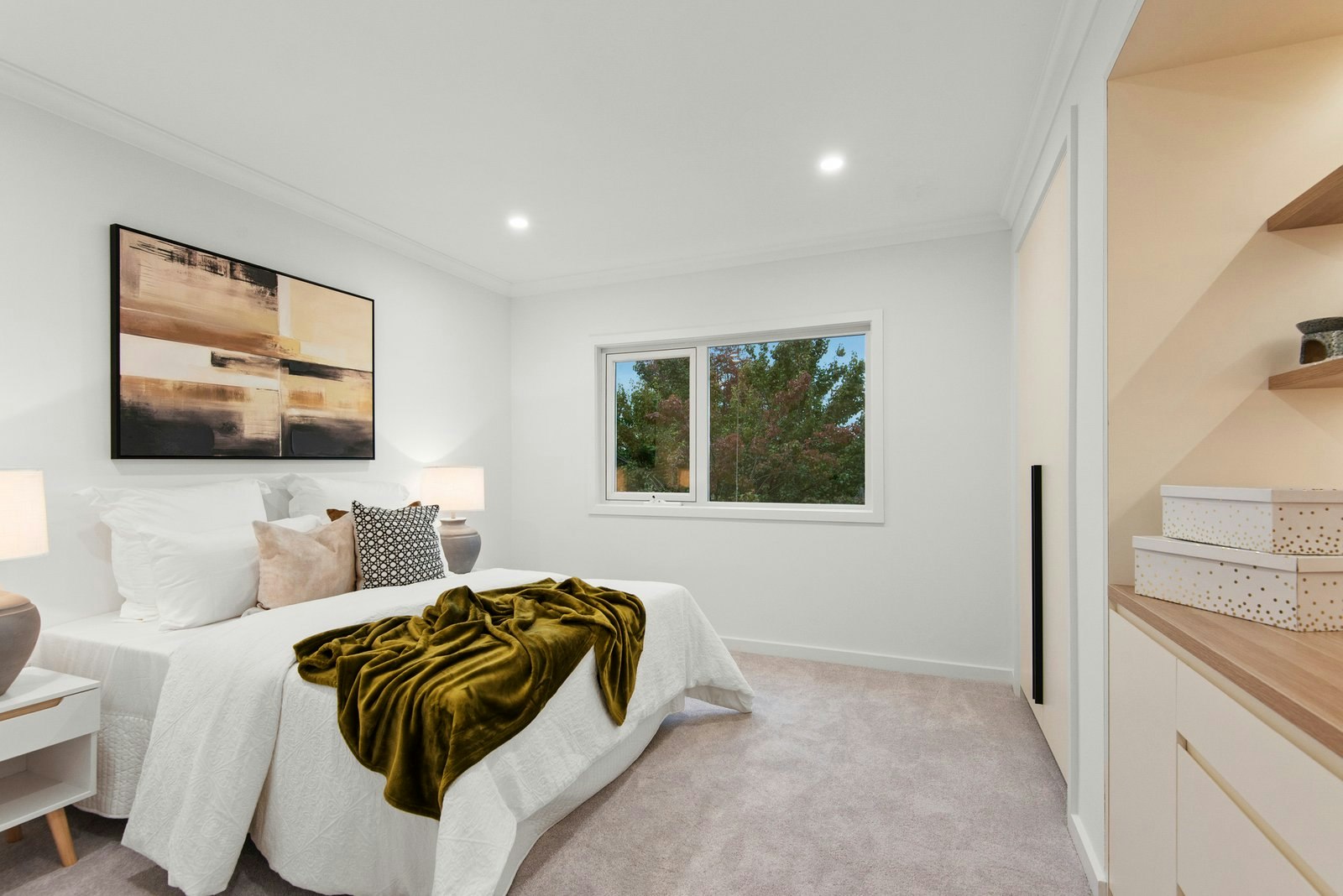 1/98 Strabane Avenue, Balwyn, 3103