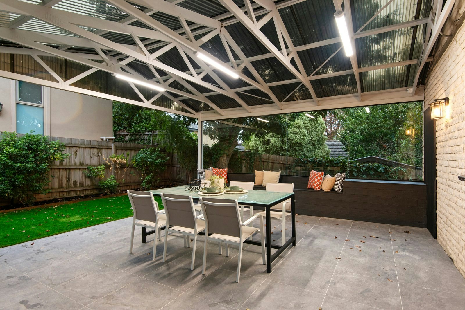 1/98 Strabane Avenue, Balwyn, 3103