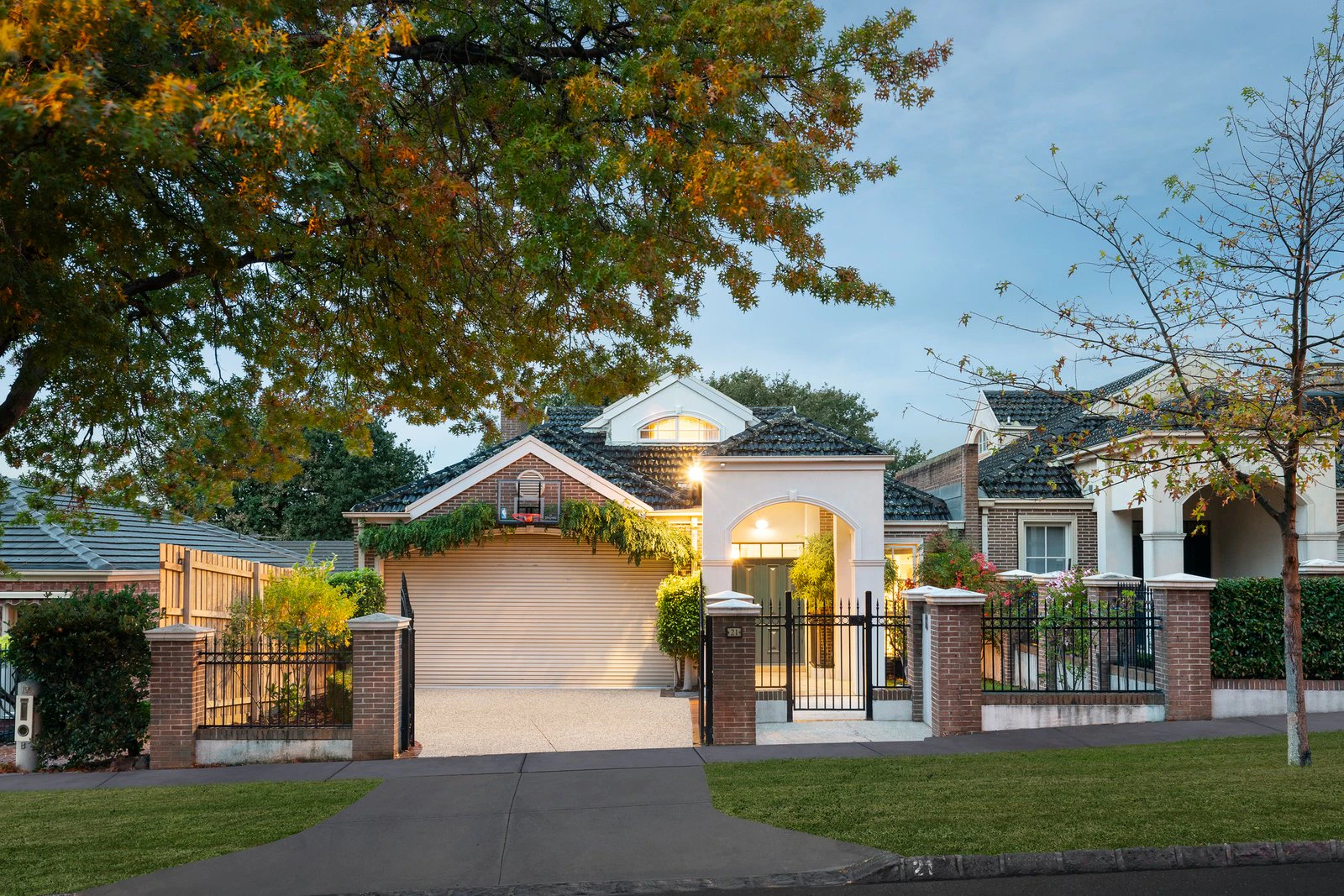 21 Glen Iris Road, Camberwell, 3124