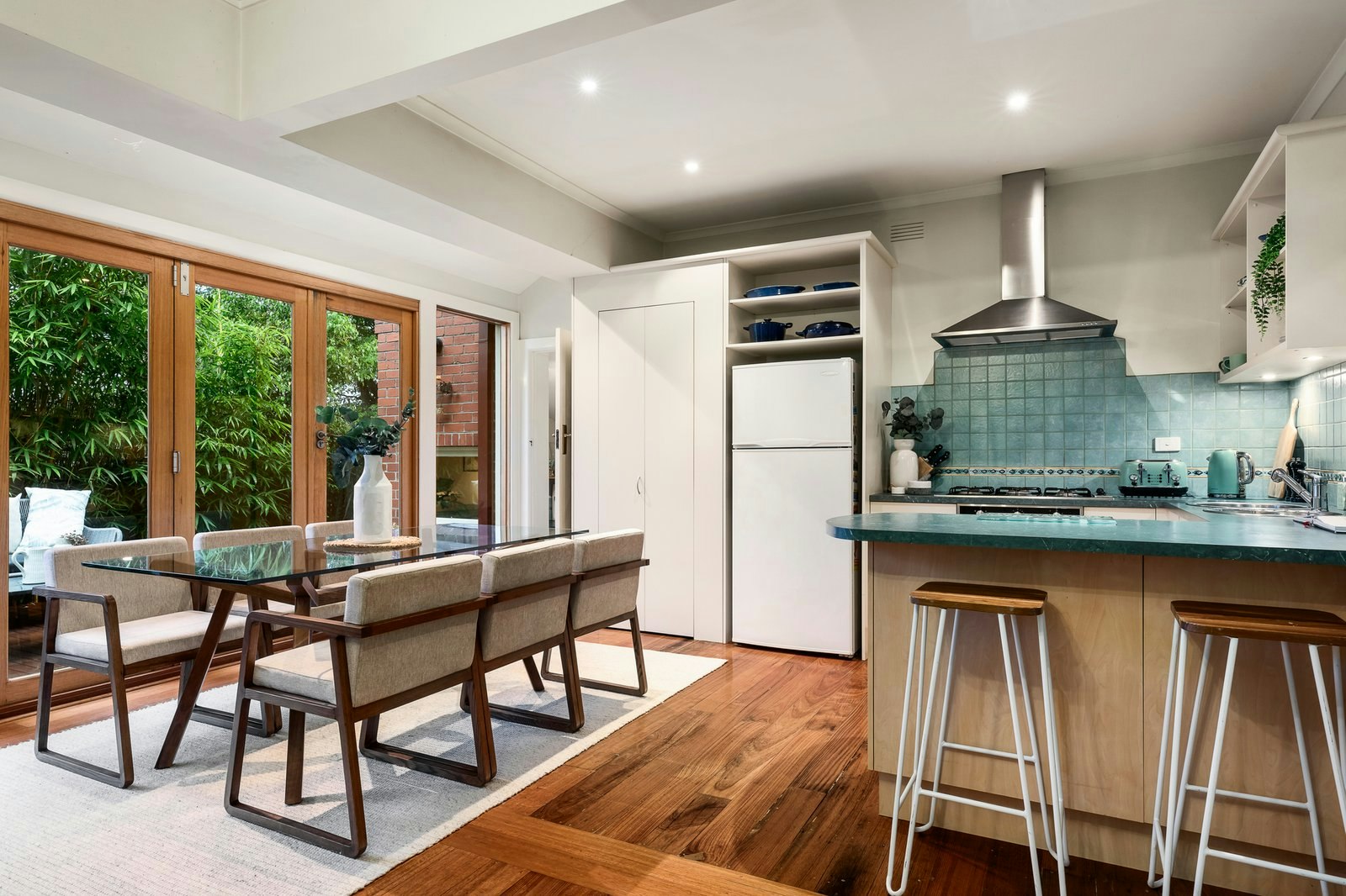 2 Graham Street, Surrey Hills, 3127