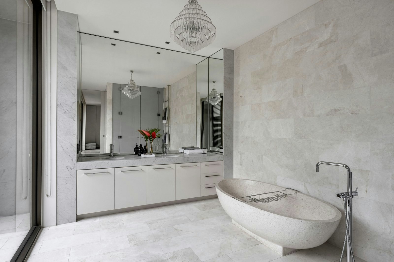 1B Cleeve Court, Toorak, 3142