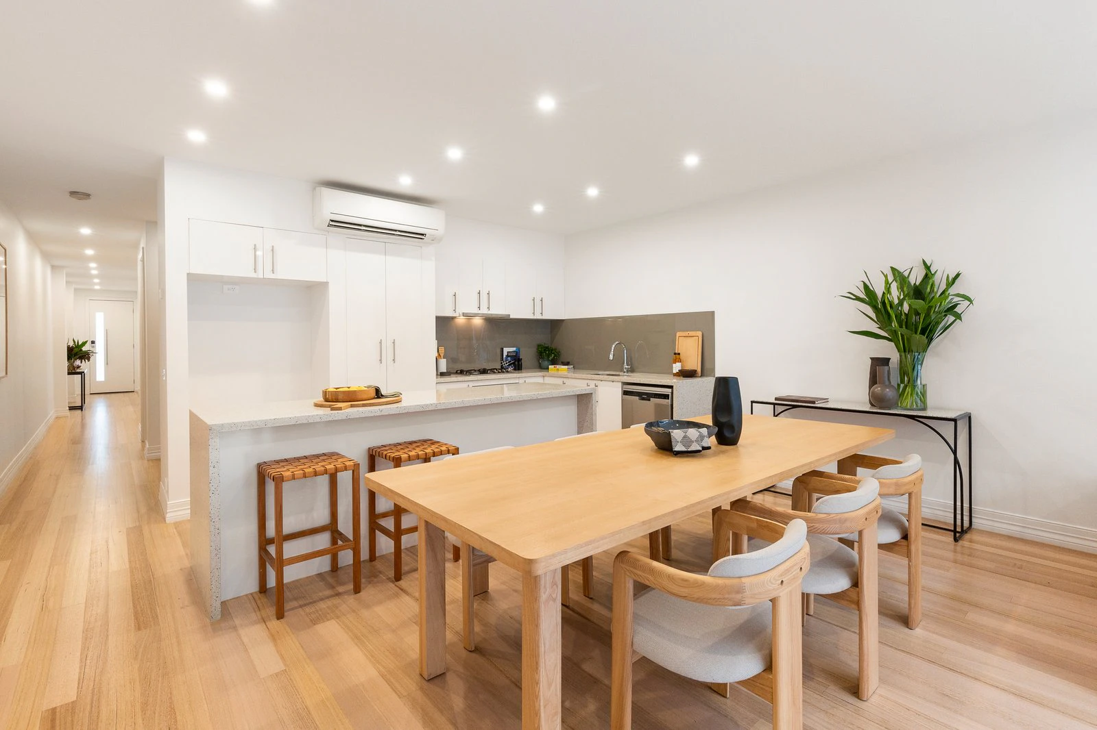 2/1-3 Kaikoura Avenue, Hawthorn East, 3123