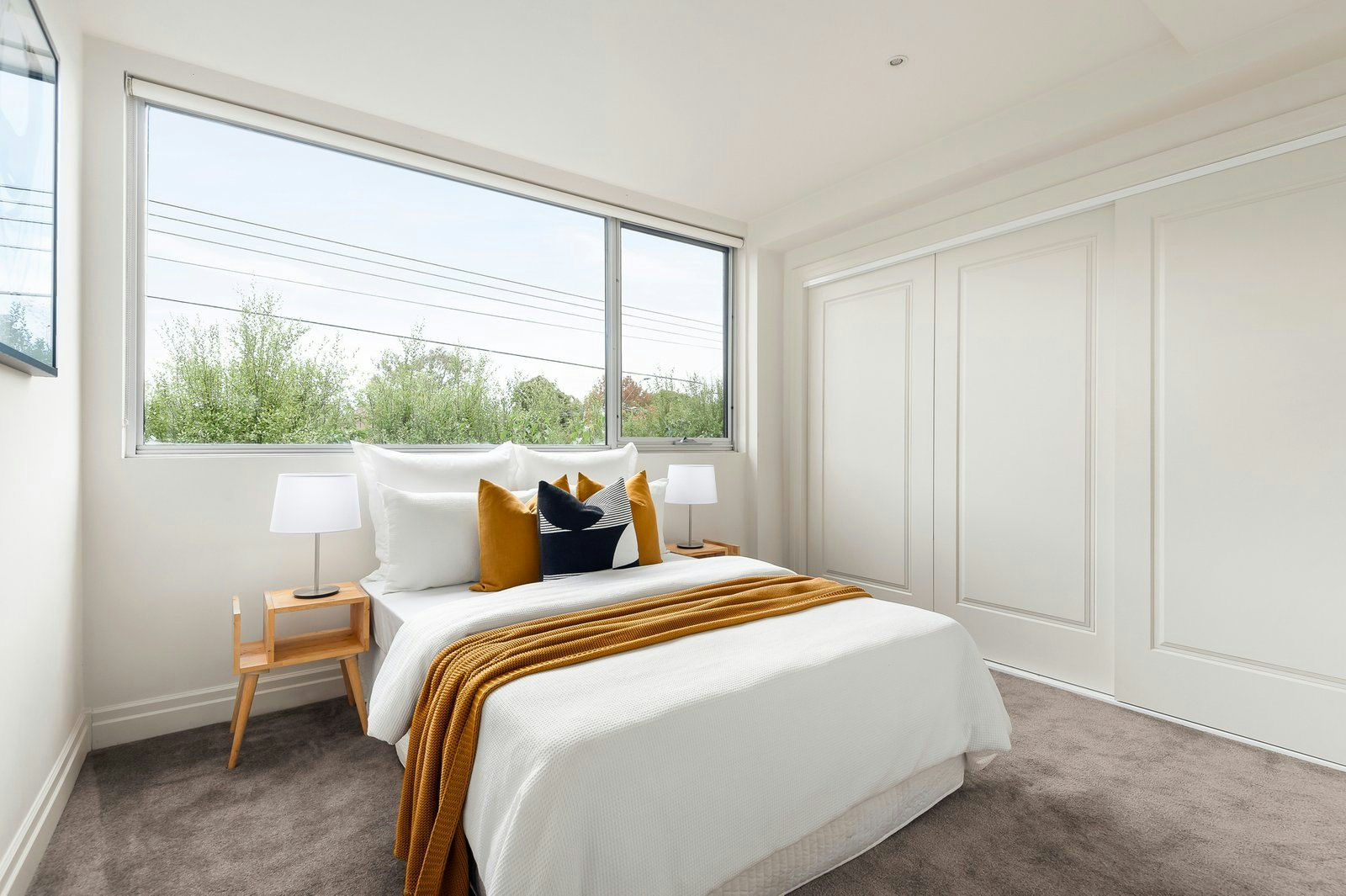 4/885-889 Doncaster Road, Doncaster East, 3109