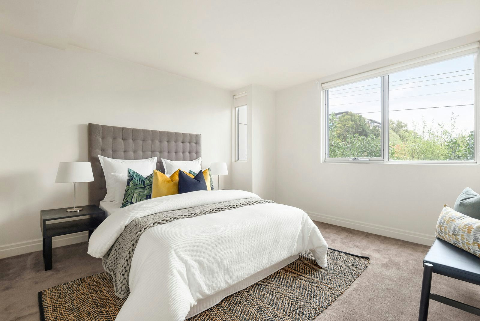 4/885-889 Doncaster Road, Doncaster East, 3109