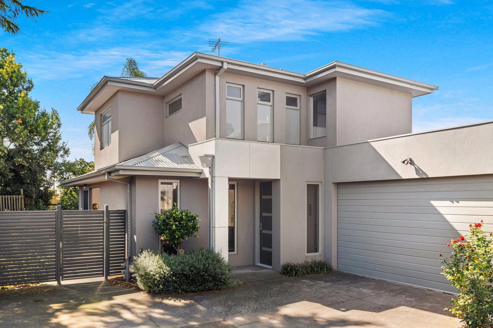 2/35 Summit Road, Frankston, 3199