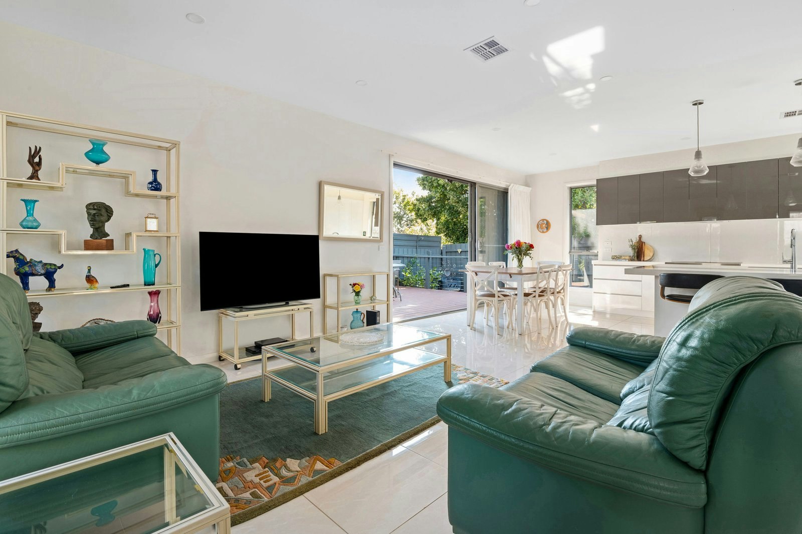 2/35 Summit Road, Frankston, 3199