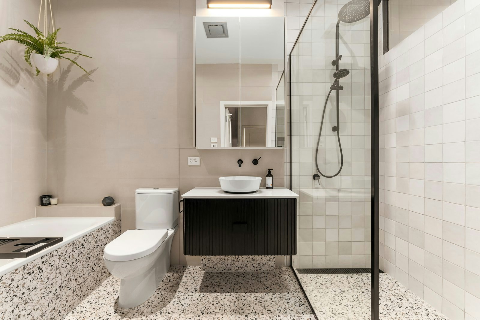 6 Carson Avenue, Mont Albert, 3127