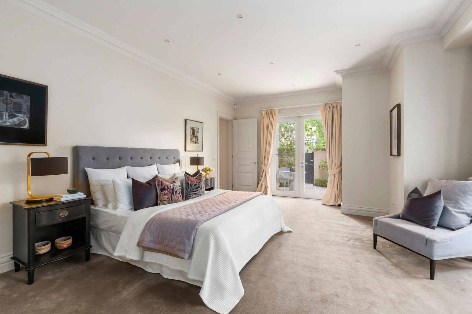 1/1 Woorigoleen Road, Toorak, 3142