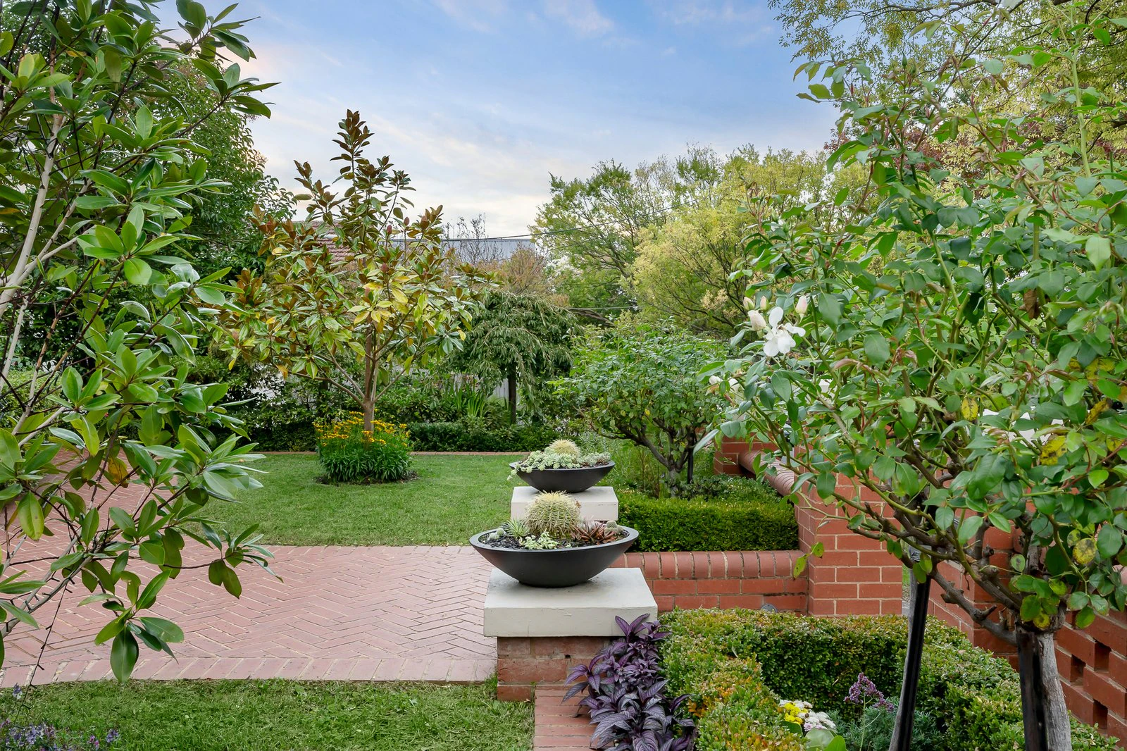 6 Carson Avenue, Mont Albert, 3127