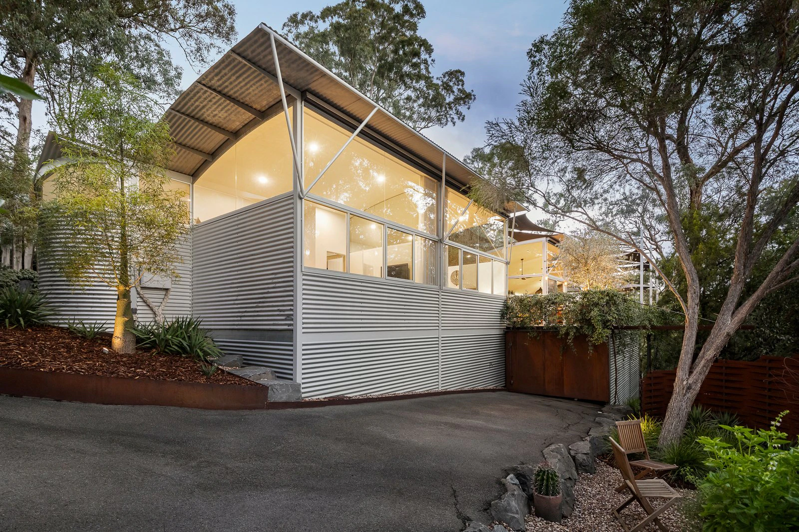 24 Hodson Road, Warrandyte, 3113