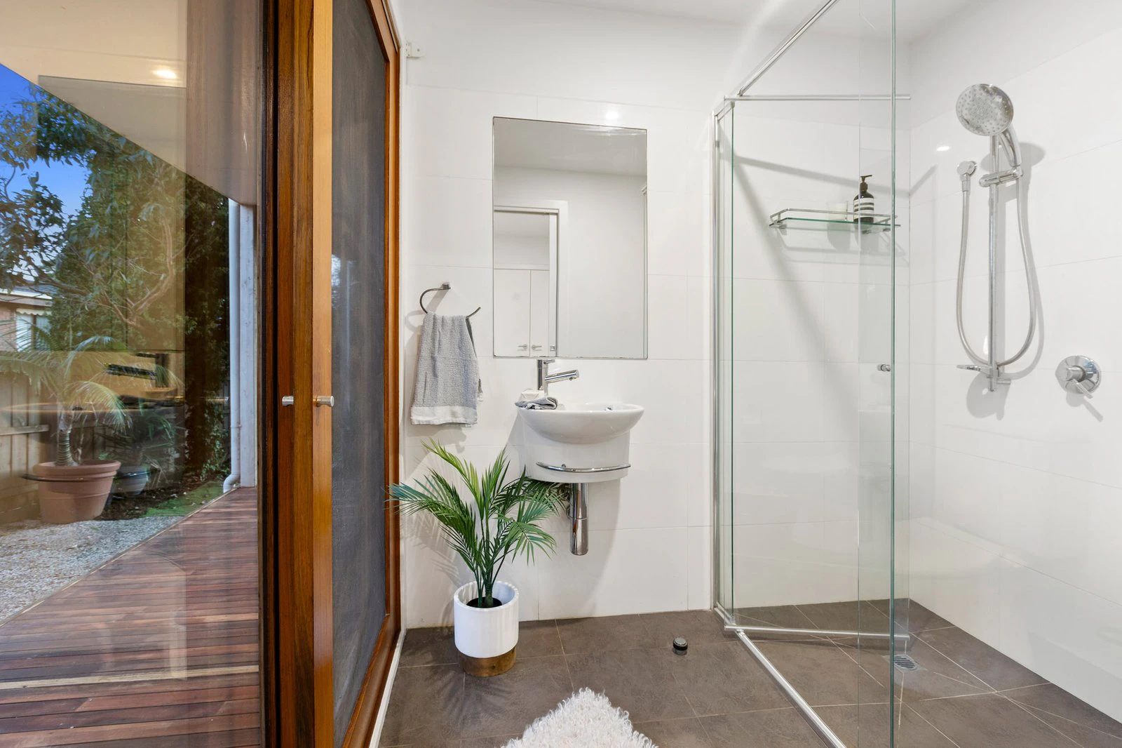 28 Volitans Avenue, Mount Eliza, 3930