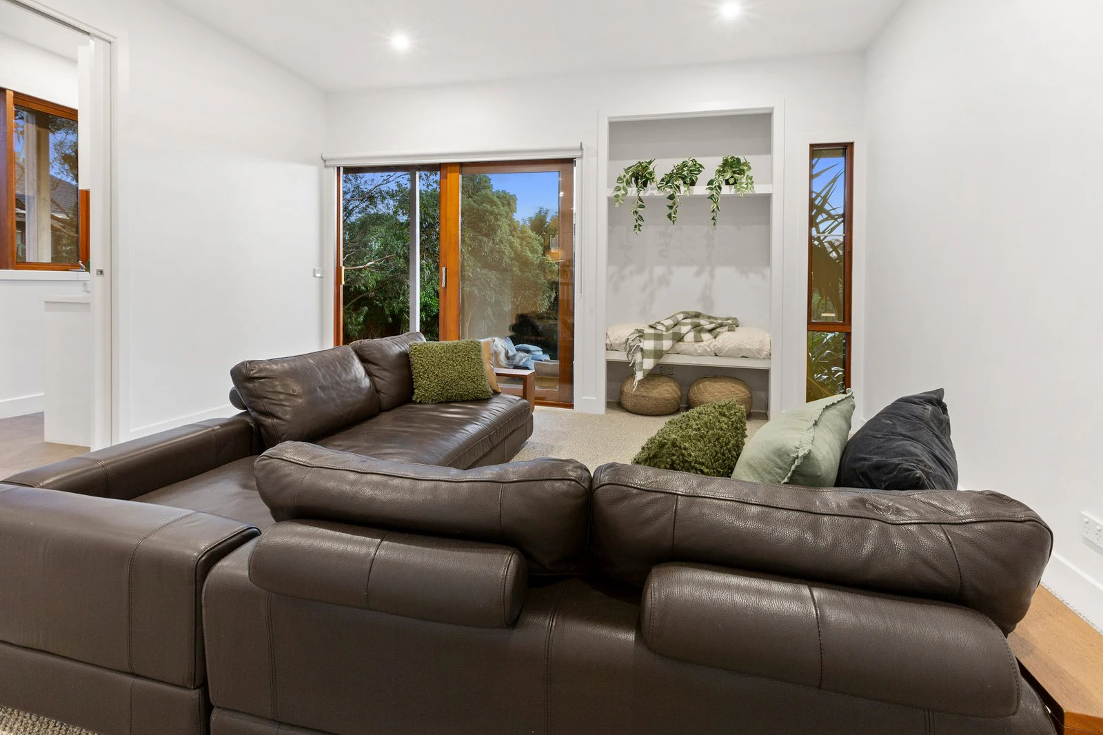 28 Volitans Avenue, Mount Eliza, 3930