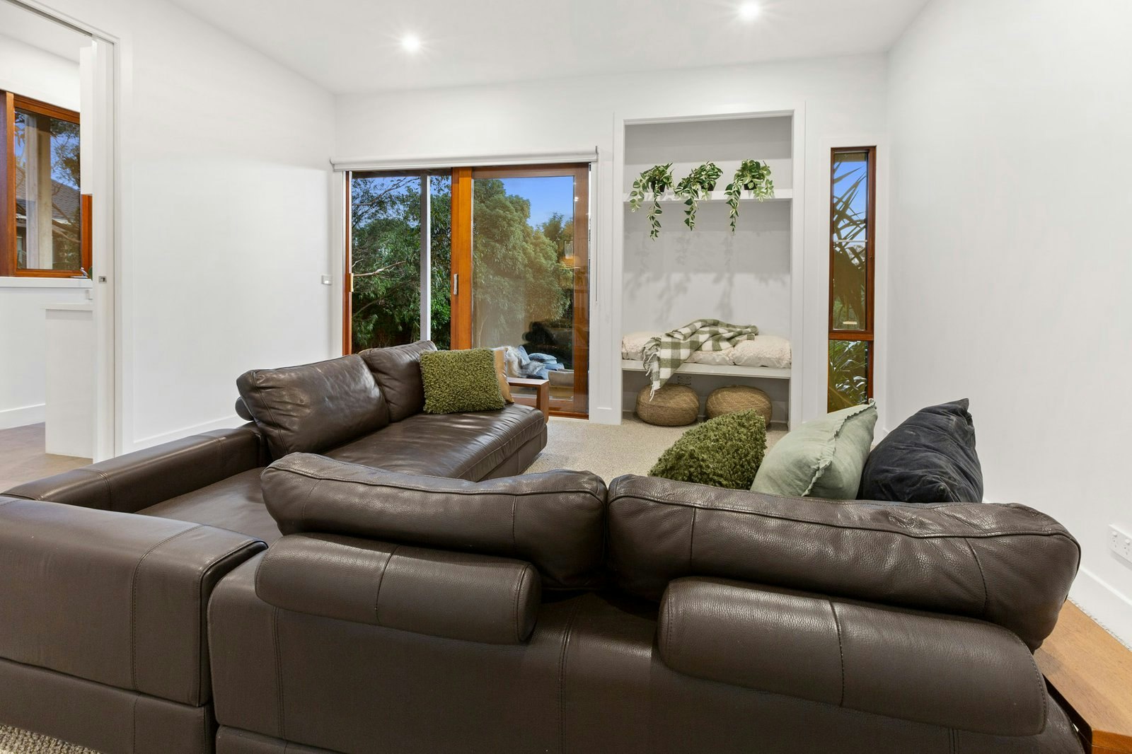 28 Volitans Avenue, Mount Eliza, 3930