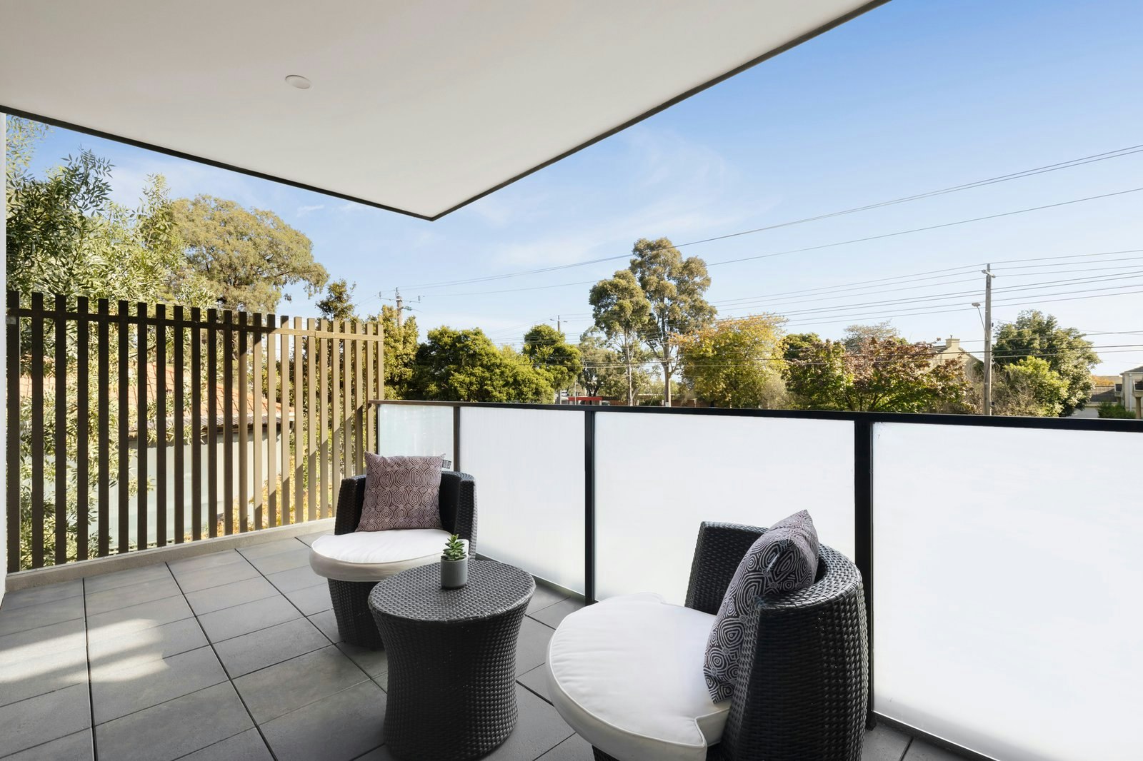 10/164 Blackburn Road, Doncaster East, 3109